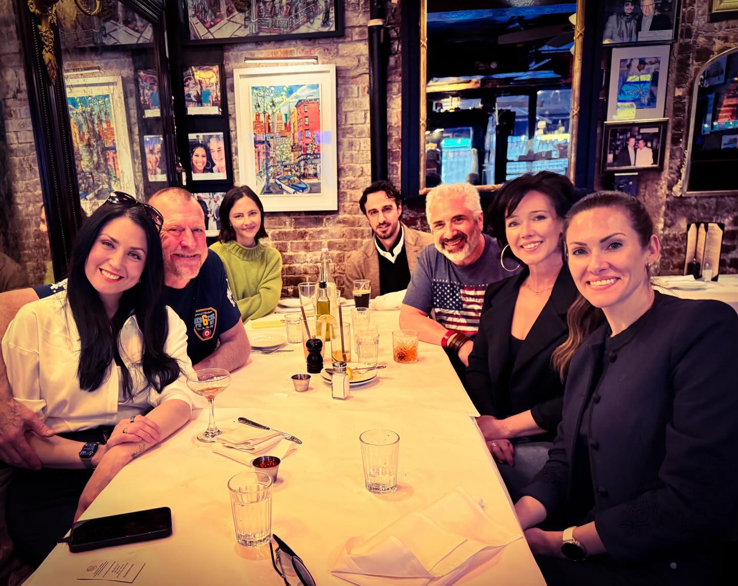 Great lunch at @petestavernnyc with our hero friend Tim Brown and new friends ( great people:) Barry Morgenstein , Shelly Morgenstein , Tim Brown, Vahaken Mouradian, Kelly Mour, Kristen Crowley and Jill Bunny