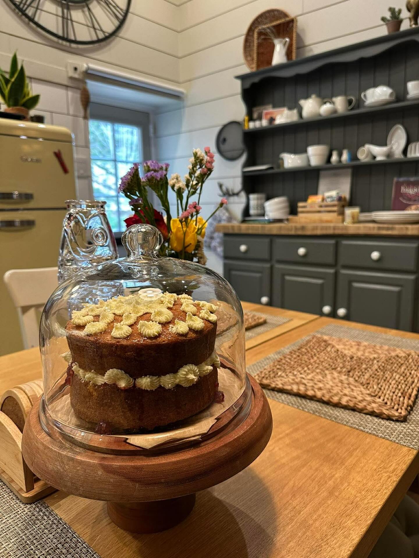 Ye Olde Stables 🎂 #treatyourself