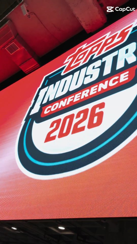 Thanks @topps for an amazing industry conference in Glendale, Arizona! The tombstone posse is very thankful and impressed with everything you did for us. Great to see #mamabreaks #suncoastsports #wethehobby #bargainhunters #mojosports and so many others!