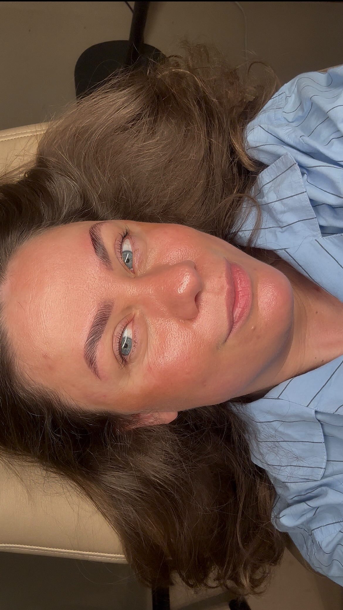 ❤️ Samme person - forskellen er blot..
Lashlift, browlift & hybridtint! 🤌🏼🔥
Få din egen transformation hos Amy ved at klikke på linket i bio, og book din næste tid!
Brug for hjælp? 🫶🏼 No worries! Du skriver os bare en DM, og så finder vi dig en tid, der passer dig. 😍
#lajoliedk #heledig #lashlift #browlift #hybridtint