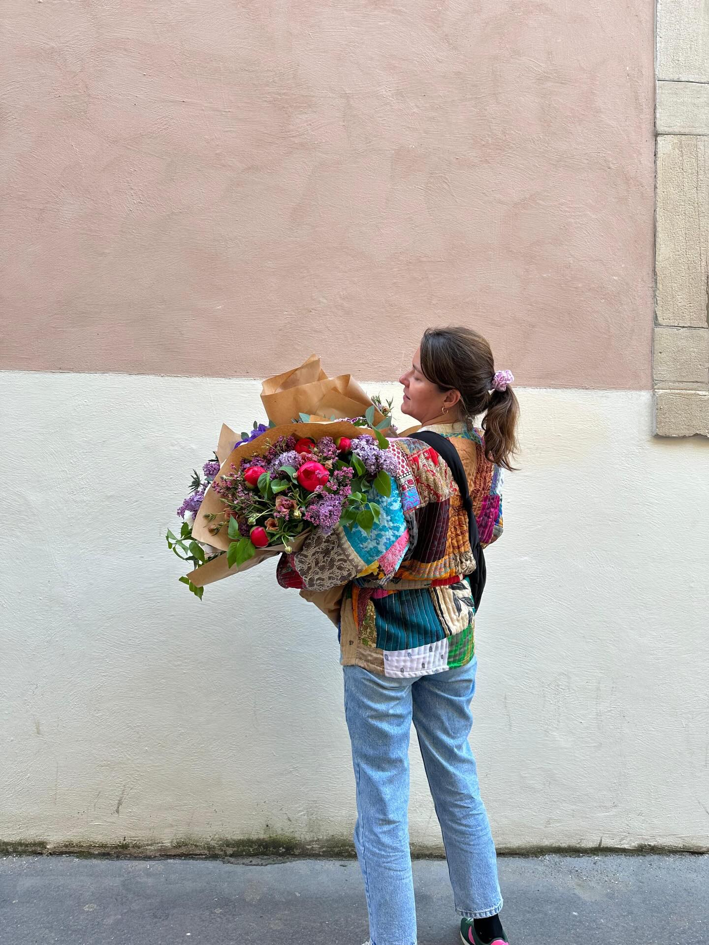 💐💐💐 •
Des fleurs partout, tout le temps - depuis 2022•
#fleuristelyon #collectifdelafleurfrançaise #bouquetdefleurs