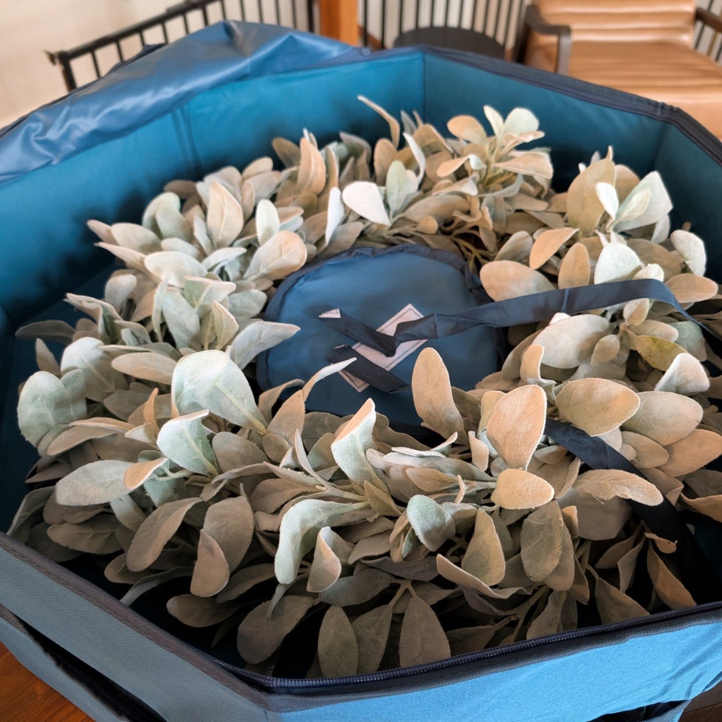 Looking for a great way to store your wreaths? Get some wreath bags, keep them dust-free and ready for their turn on your door.
We found these on Wayfair, and bonus they have a place for a label so you know what's inside and a handle for easy carrying.
Sweet Sanctuary Services loves finding ways to keep things organized for you now and your future self ✨