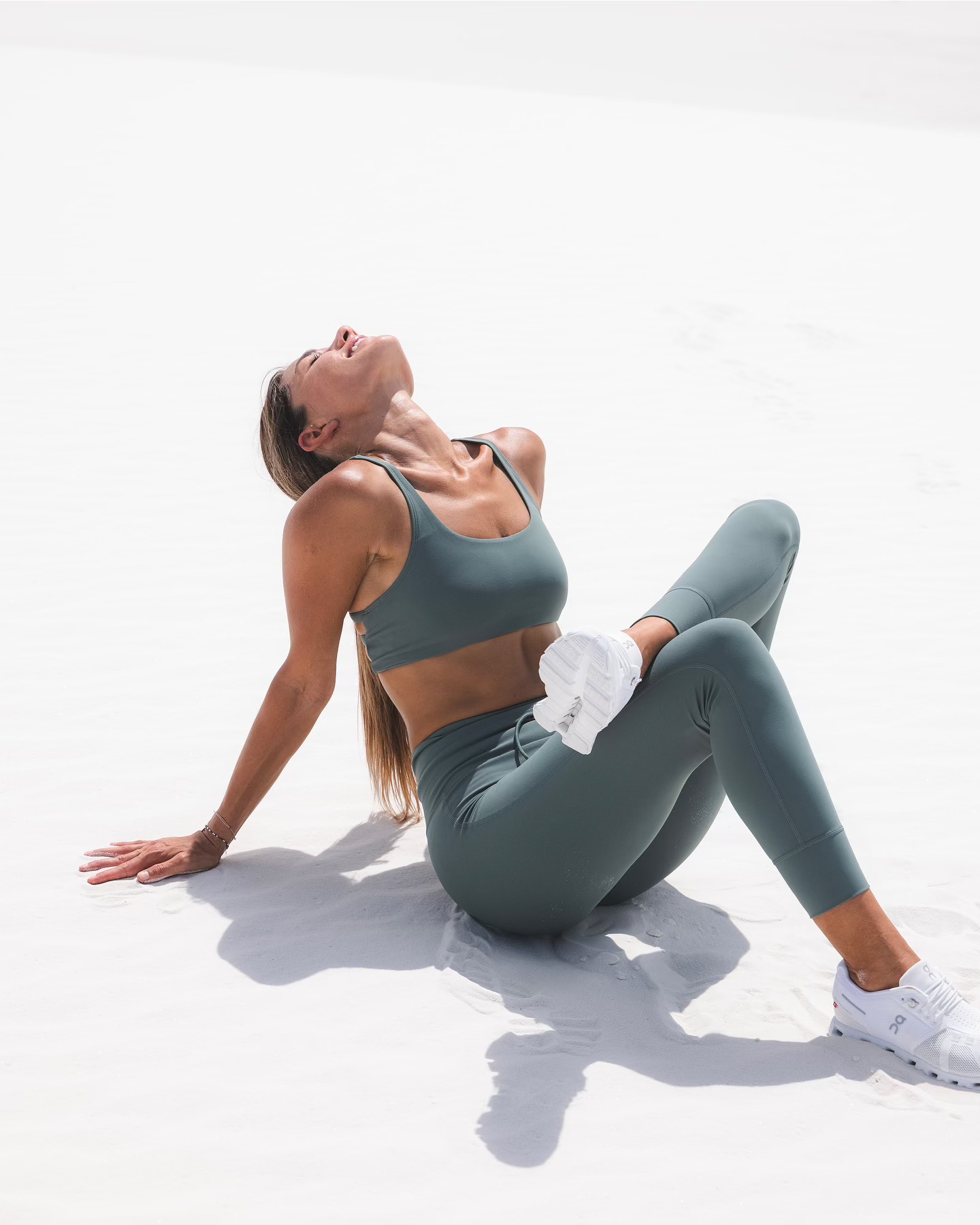 Inspired by nature. Dress with purpose.
Here is another batch of shots we made with @webslauren in White Sands National Park as a spec for @vuoriclothing
@toaststudios #spec