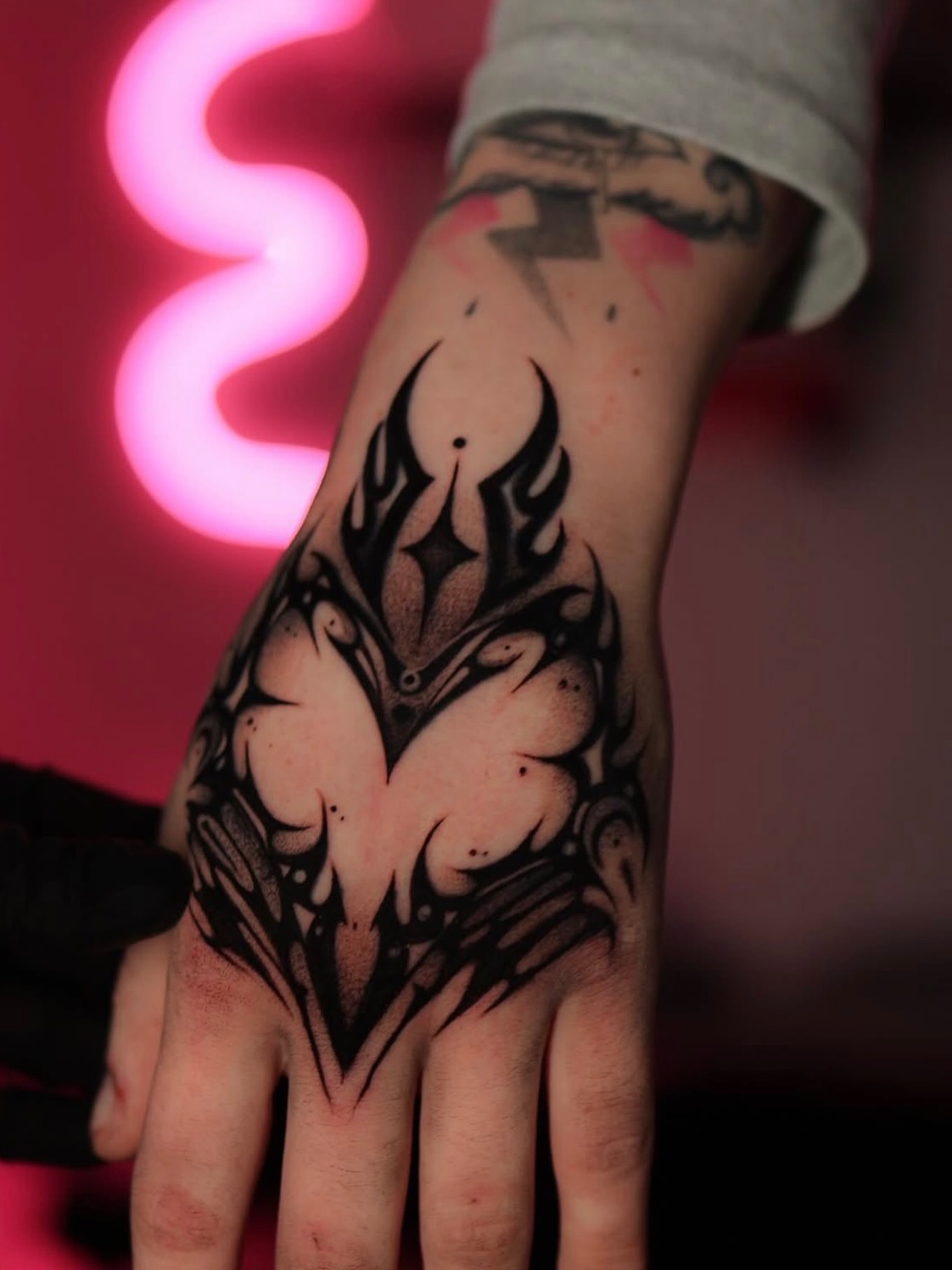 Zobacz te piękne prace od @_mania_ink ✨ Zapisujemy do Mani na maj! Także zapisujcie się na te sztosy!