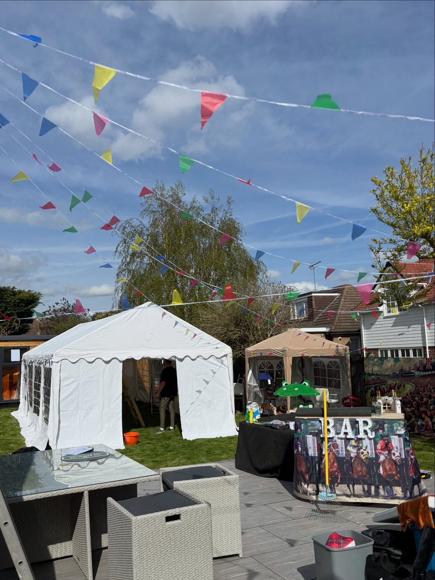 Grand National Night Sorted. 📍 Hockley, Essex.
Supplied & Installed: 4x8m Marquee with sides.
Customer Reaction: Happy faces all round. 😊
Enjoy the races, guys! May the best horse win. 🐎
#MarqueeHire #EssexLife #GrandNational #GardenParty #YourSouthend
