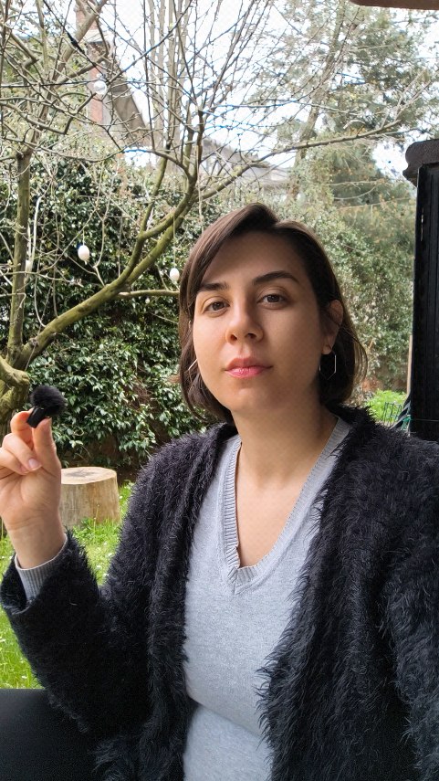 Haberlere biraz olsun odaklandığımda anında zihninin devreye girip , korku ve öfke alanına çekildiğimi görüyorum ve bunu seçmiyorum ....
Olanlara gözümü kapatmadan , ben ışık için ne yapabilirim enerjisi deyim, size de bunu tavsiye ediyorum kısacası 🙏
İhtiyacı olanlara gelsin