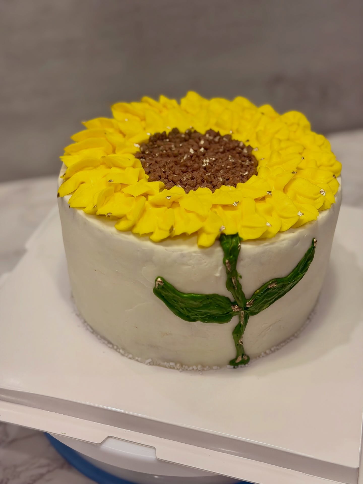 #oro_sweets #sunflower #ashburncakes #celebrate #sweetlife