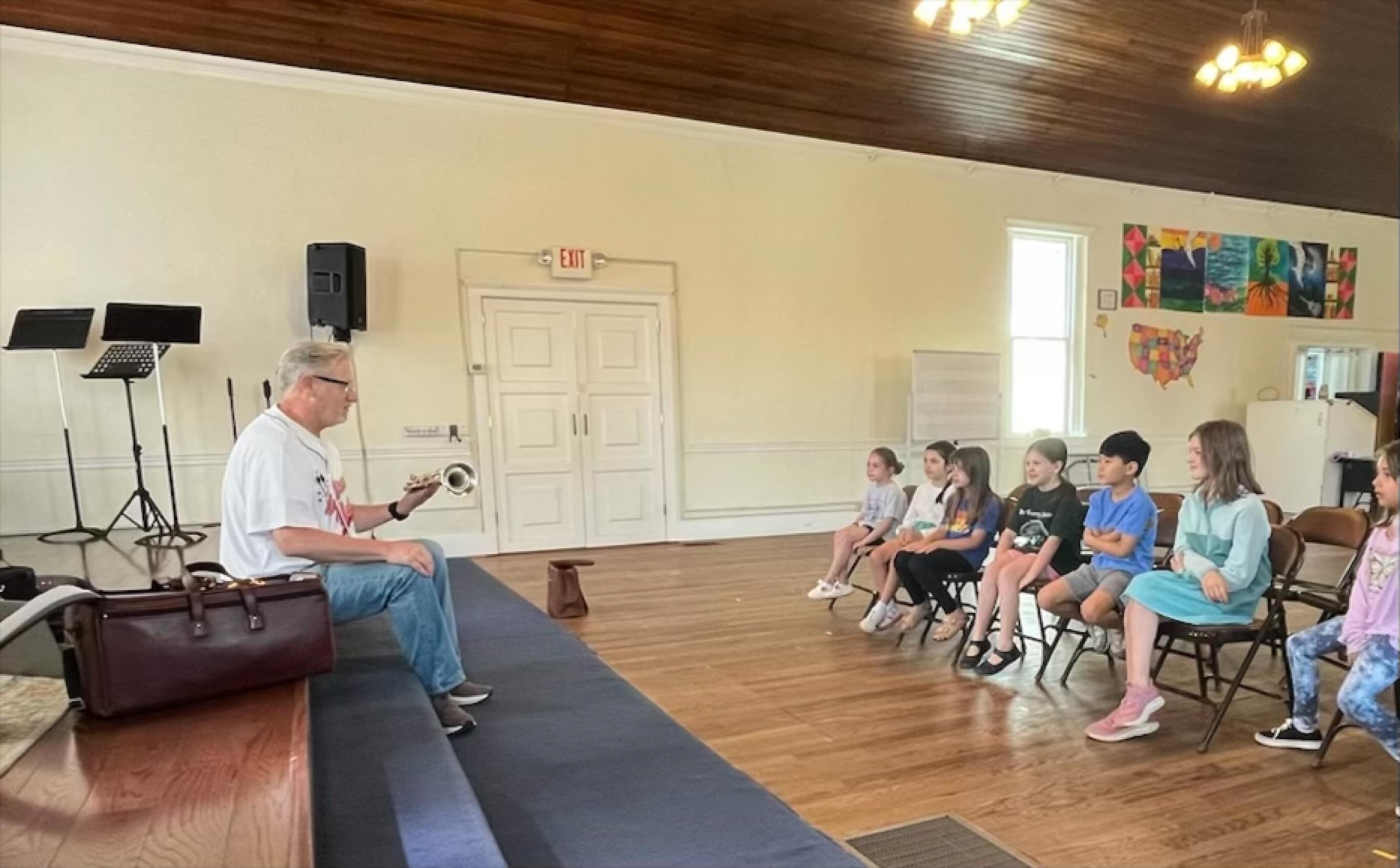 We loved having Mr Greg come demonstrate the trumpet up close in our Music classes yesterday!
