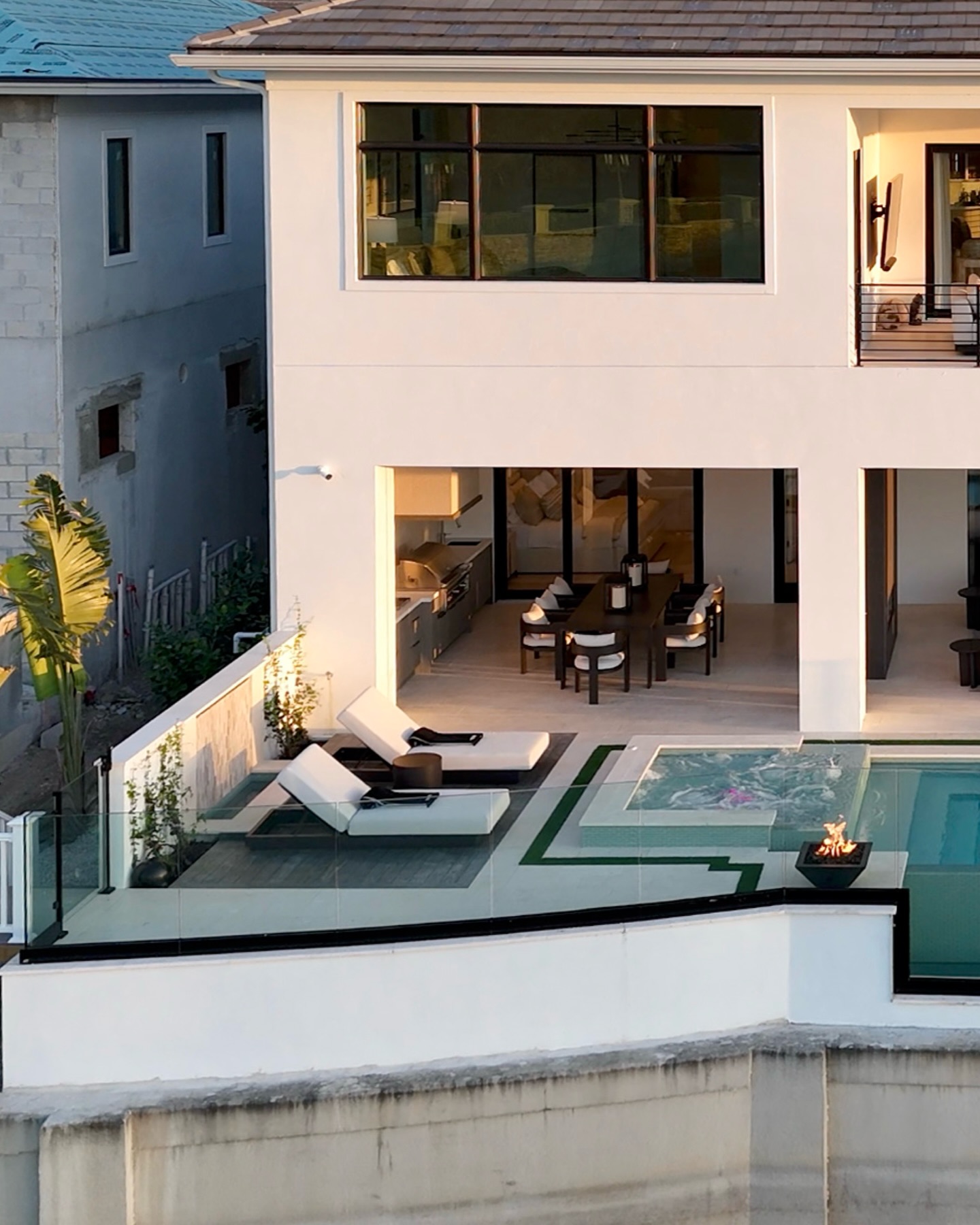 Framing the water from every angle.
A seamless indoor-outdoor retreat where an infinity-edge pool mirrors the canal beyond, layered terraces create moments of pause, and every detail is designed for effortless waterfront living. From morning light over still water to evenings by the fire, this is what it means to live outside beautifully.
#NaplesFL #LuxuryOutdoorLiving #WaterfrontDesign #InfinityPool #CoastalModern