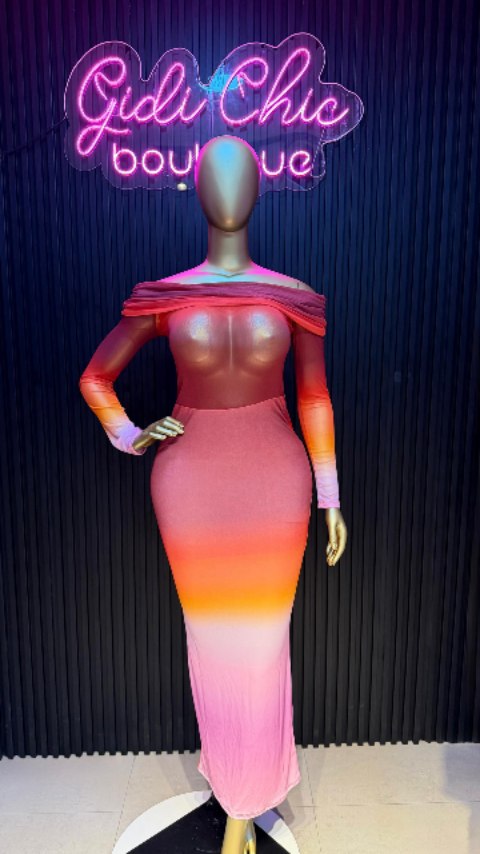 “NEW IN..!!! 👗✨“
🔍SHEER MAXI DRESS
PRICE:N45,000
SIZE US: M, L, XL
SIZE UK: 10, 12, 14
AVAILABLE IN-STORE & ONLINE
HOW TO SHOP:
-SEND A DIRECT MESSAGE ON INSTAGRAM
-TELESALES AMUWO:08055190362
-TELESALES SURULERE:08055190368
WALK IN AMUWO: APPLE ESTATE PHASE 1,AMUWO ODOFIN.
WALK IN SURULERE: 27, ITIRE ROAD OPPOSITE COMMIT BUKKA.
#ootd #clothes, #trendingreels #NewArrivals, #Womenfashion