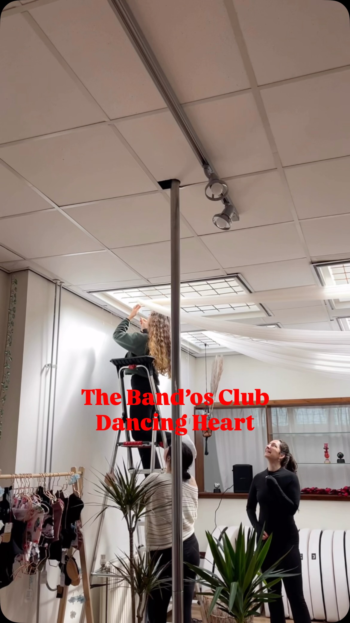 They saw me trying…
and brought their magic with them ❤️🥹🪄 #girlspower #community #thebandosclub #pilates