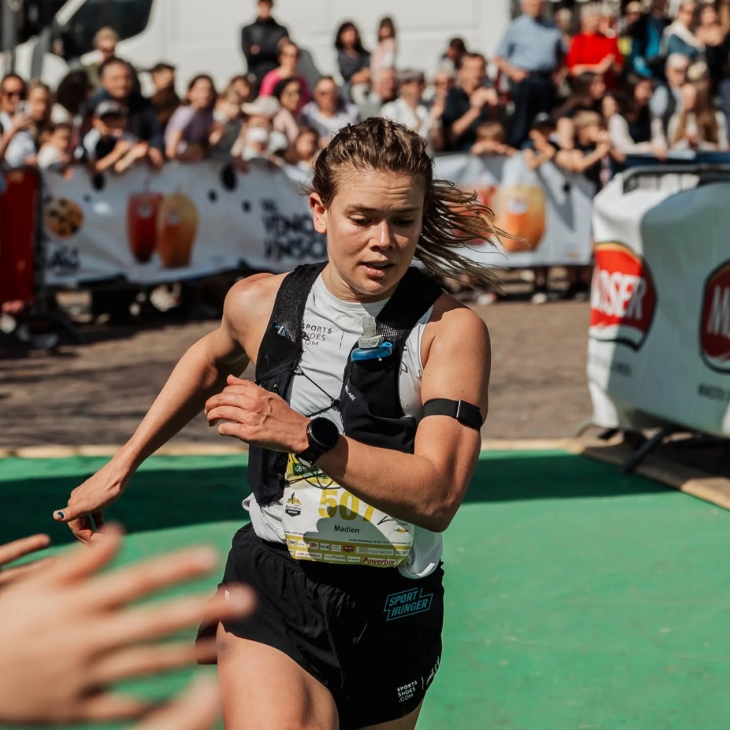 🥉3rd place at the Ötzi Trailrun behind some super strong ladies ❤️🔥🤩 @hanna_groeber @annaa_hofer
I'll be honest, I don't know where this came from!
Weeks of reactivated EBV, barely any training, and only starting to feel better again (like a human being) a few days before the race. I honestly didn't think my body had anything to give. And then it just... did anyway.🥹
The race itself wasn't pretty, I blew up early on; as yeah - my body ist just super weak right now. 😂
Sometimes, I am truly surprised on what my body's actually capable of in any situation; for real.
What it tells me is that the base is really there. And that's actually the most encouraging thing I could take away from a day like this.
Now, I just really want to get back to normal daily structure with work, training, and energy💫🤩
It's still early season, soo plenty of time left. 🤓