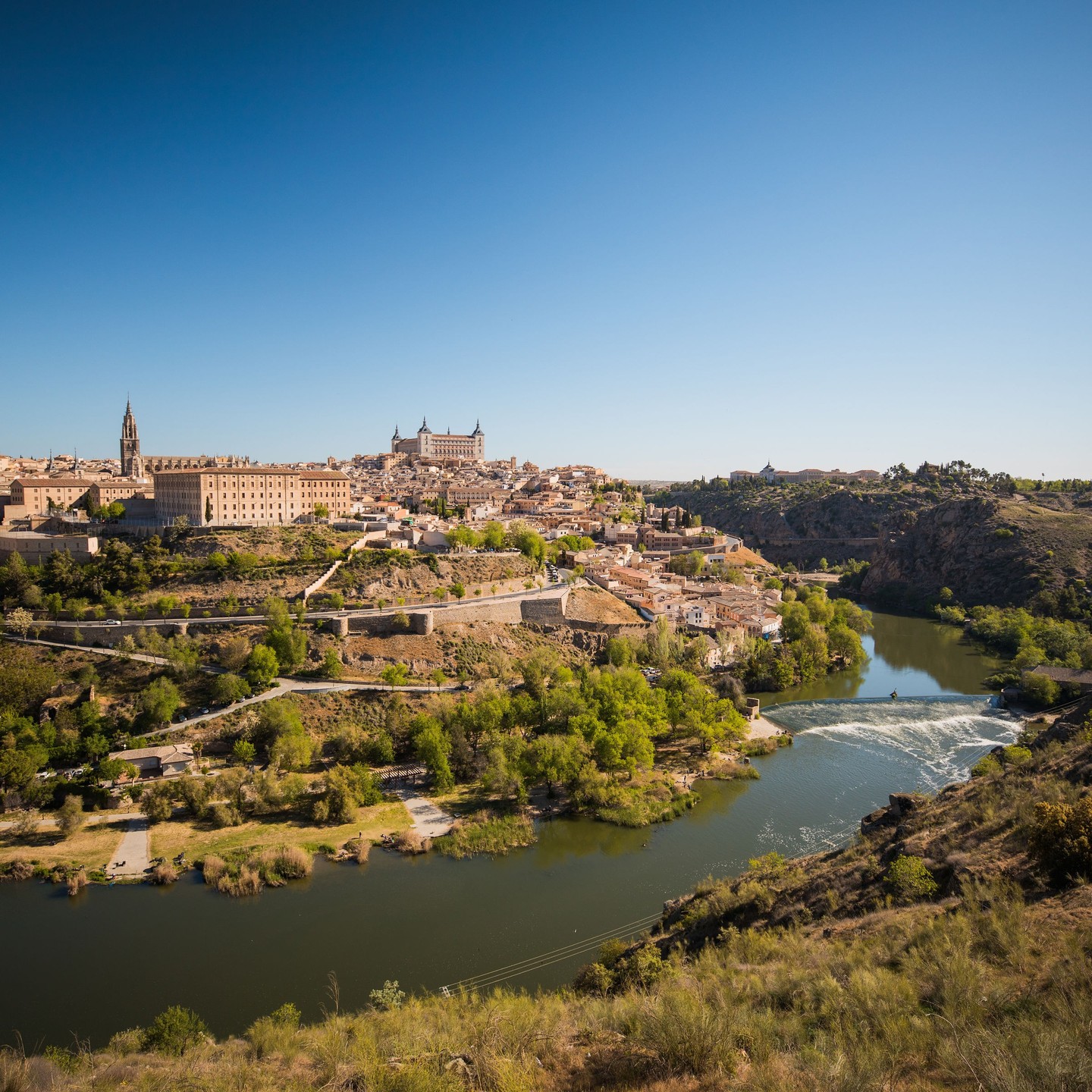 We kicked off our fabulous Spain trip with a day trip to Toledo, the city of three cultures as well as a UNESCO World Heritage Site. After exploring one of Spain’s most interesting and intriguing cities we made our way to Cigarral Santa María for a group lunch and wine tasting with live entertainment and Flamenco dancing! 💃🍷
📷: @straughan_photography
#spain #toledo #incentivetravel #rewardtravel #hooplatravelpartners #hooplatravel #hoopla #flamenco #flamencodancer #unesco #travel #weloveourclients #incentive #winetasting #toledospain
