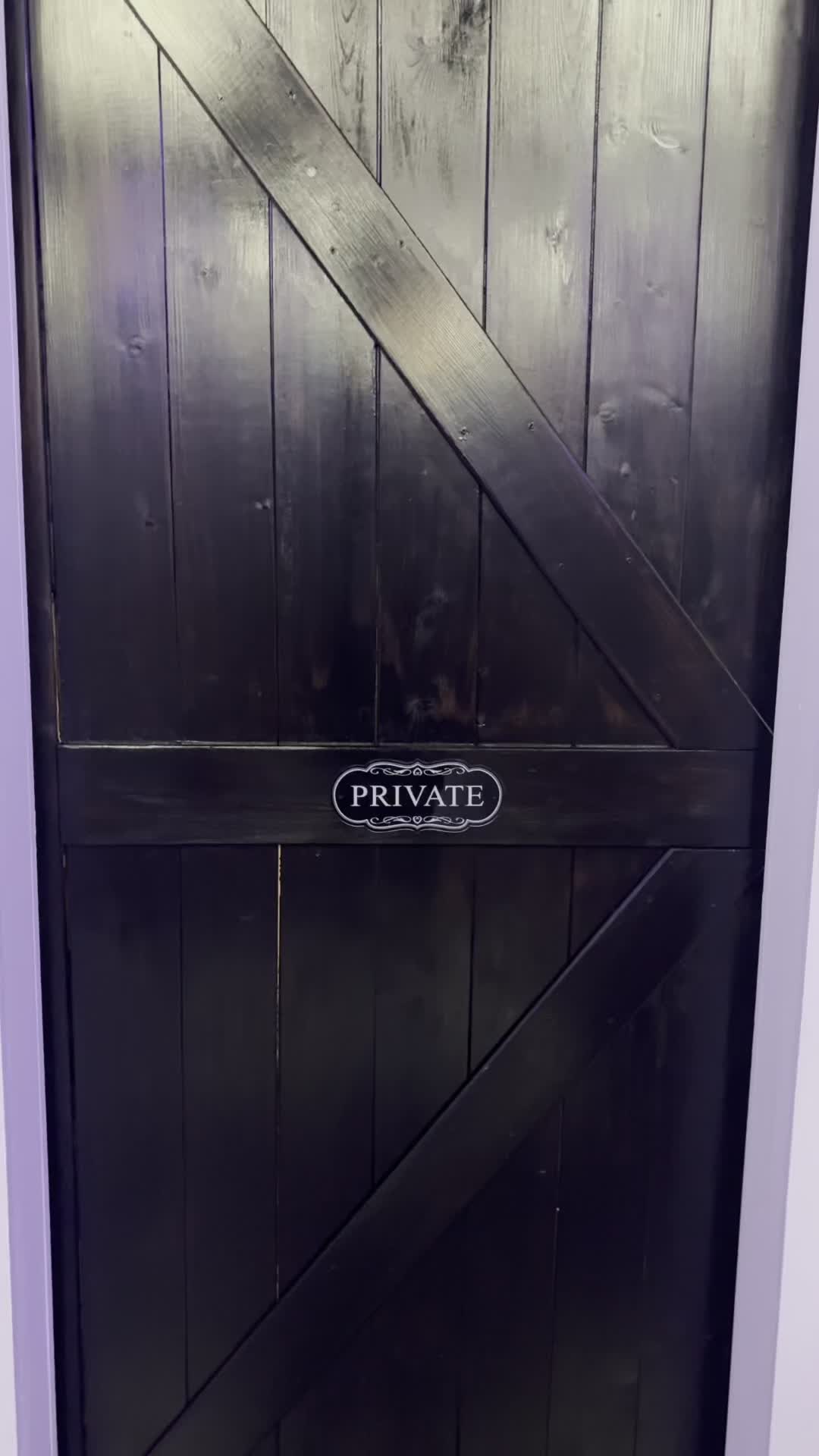 Not sure where to start with Pilates? This is your sign 🤍
Private sessions are where the magic happens ✨
Whether you’re brand new and learning the equipment for the first time…
or you have specific goals you want to dial in—
privates are completely tailored to YOU.
✔️ Build confidence
✔️ Learn proper form
✔️ Move at your own pace
✔️ Get hands-on guidance every step of the way
This is where strength meets intention—and where real progress begins.
Ready to feel stronger, more confident, and actually understand your body?
Come join us in our beautiful private studio 🤍
Book your private session now—your future self will thank you