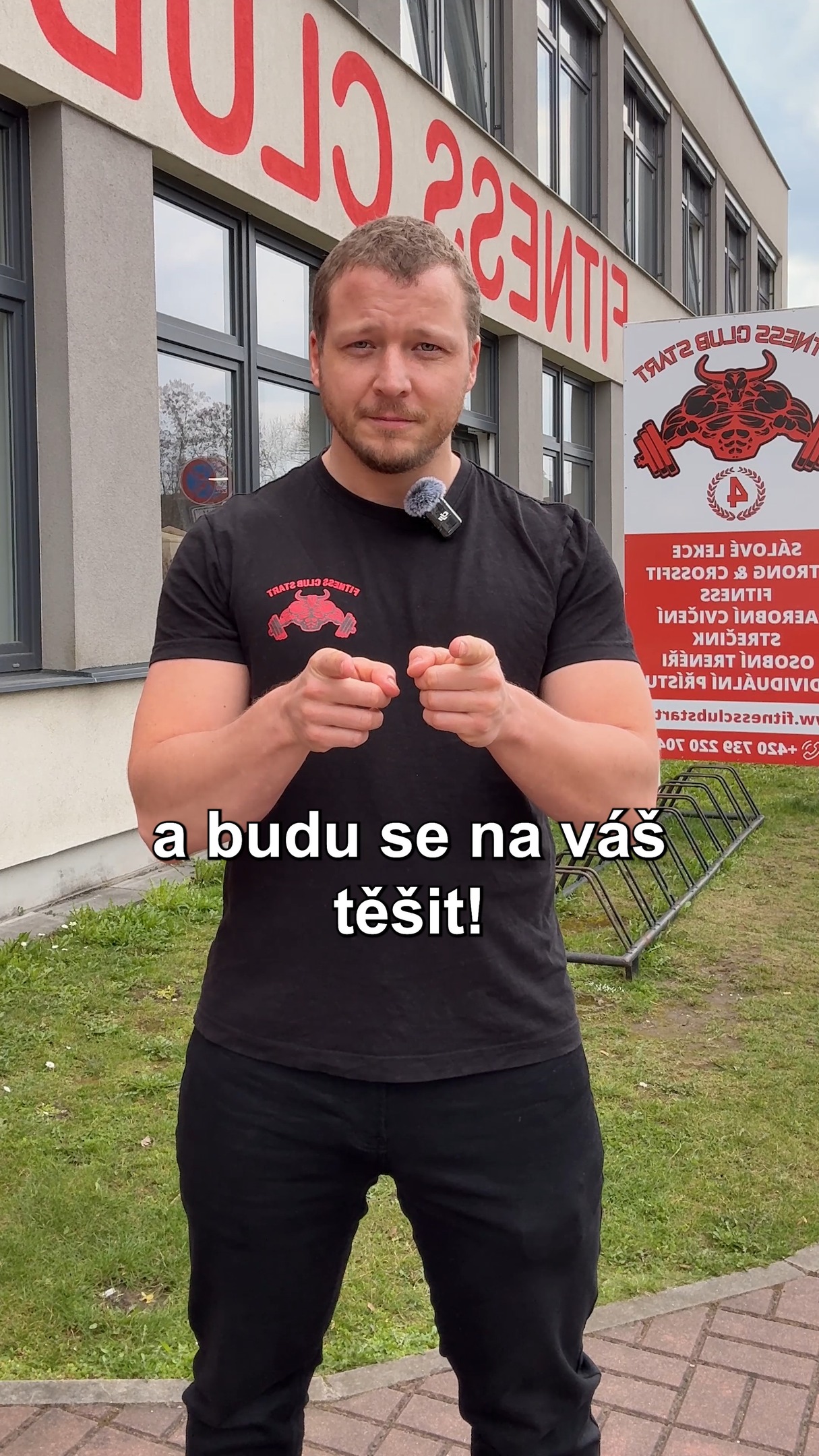 „Hrozně bych potřeboval zhubnout pupek a mít zase energii i na jiné věci než práci“
Řekněme si to na rovinu, někteří muži se už kolem třicítky fakt necítí dobře a já vám s tím rád pomohu.
Jmenuji se Jiří Študent a mým cílem je pomáhat lidem získat zpět sílu a postavu, ve které se budou cítit opět skvěle. Provedu vás celou transformací tak, aby dávala smysl i při vašem pracovním nasazení.
Pokud máte zájem, kontaktujte mě na tel: 732 819 543, nebo emailem: Jirkas82@gmail.com.