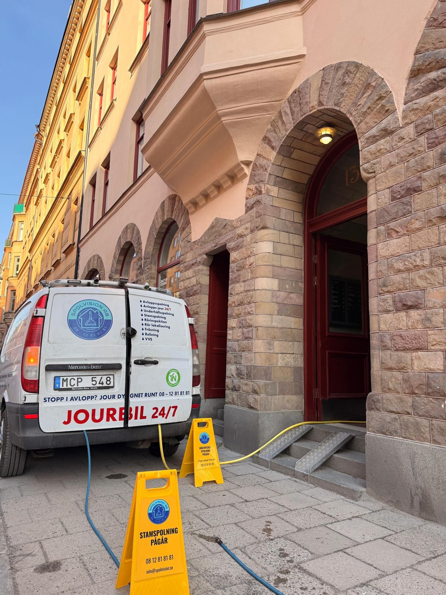 Dag 2 och fortsättning av Stamspolning hos vår kund i Södermalm 💦⚠️ #stamspolning #stamspolningstockholm #underhållsspolning #rörservice