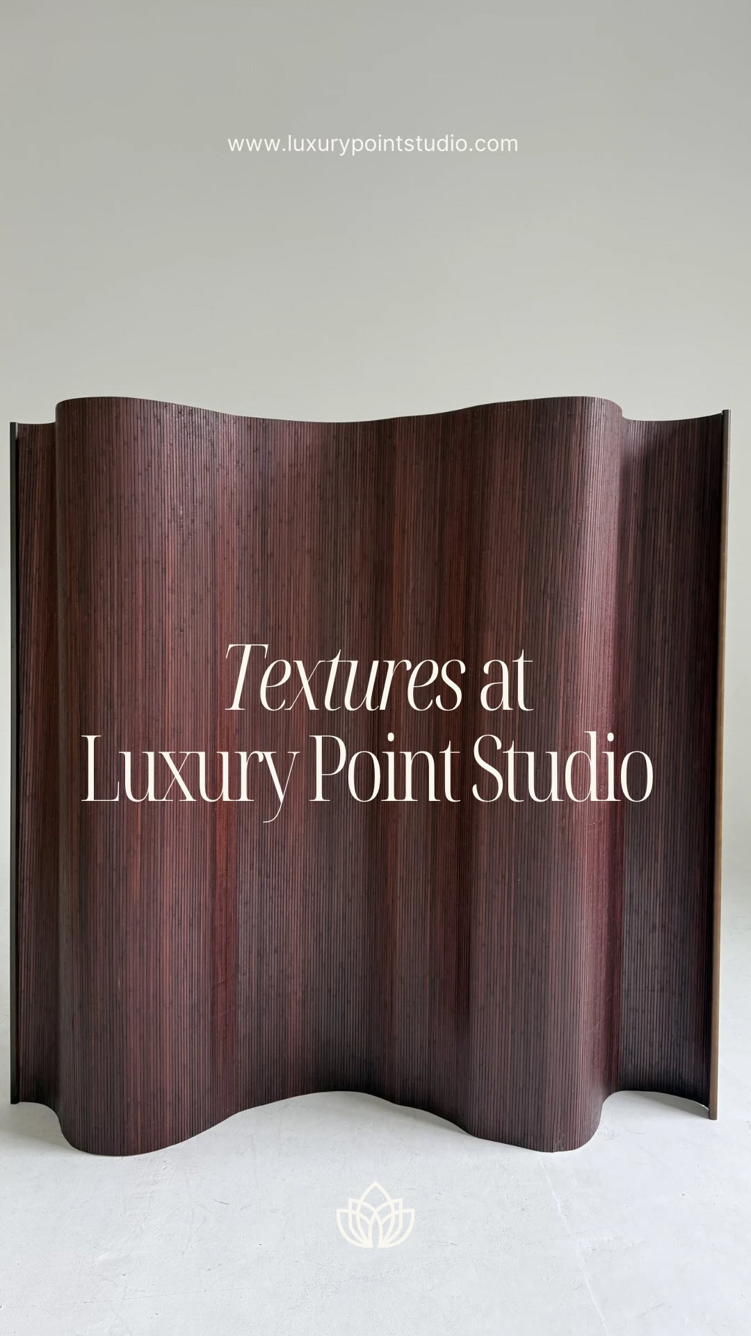 Textures in studio! 🤎 Do we love?!
Yes it is included with your booking. We can’t wait to see how you create on these new moveable wall!
#studio #photography #jacksonville