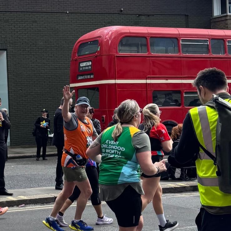 A huge congratulations to the Master John Cowper-Coles and a fantastic team of Liverymen, friends and family who completed the London Landmarks Half Marathon today.
Running in support of @thebrookecharity and The Worshipful Company of Farriers Charitable Trust. This was a superb effort for two important causes.
Very well done to all involved!
