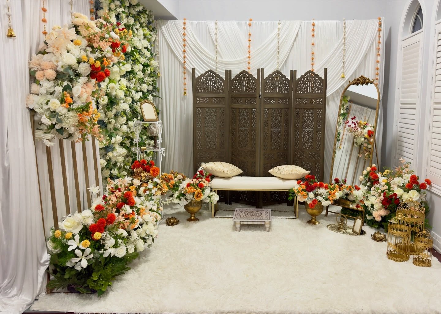 Viveeka’s Bridal Room
.
.
Decor & Styling- @evenwoodpartydecor