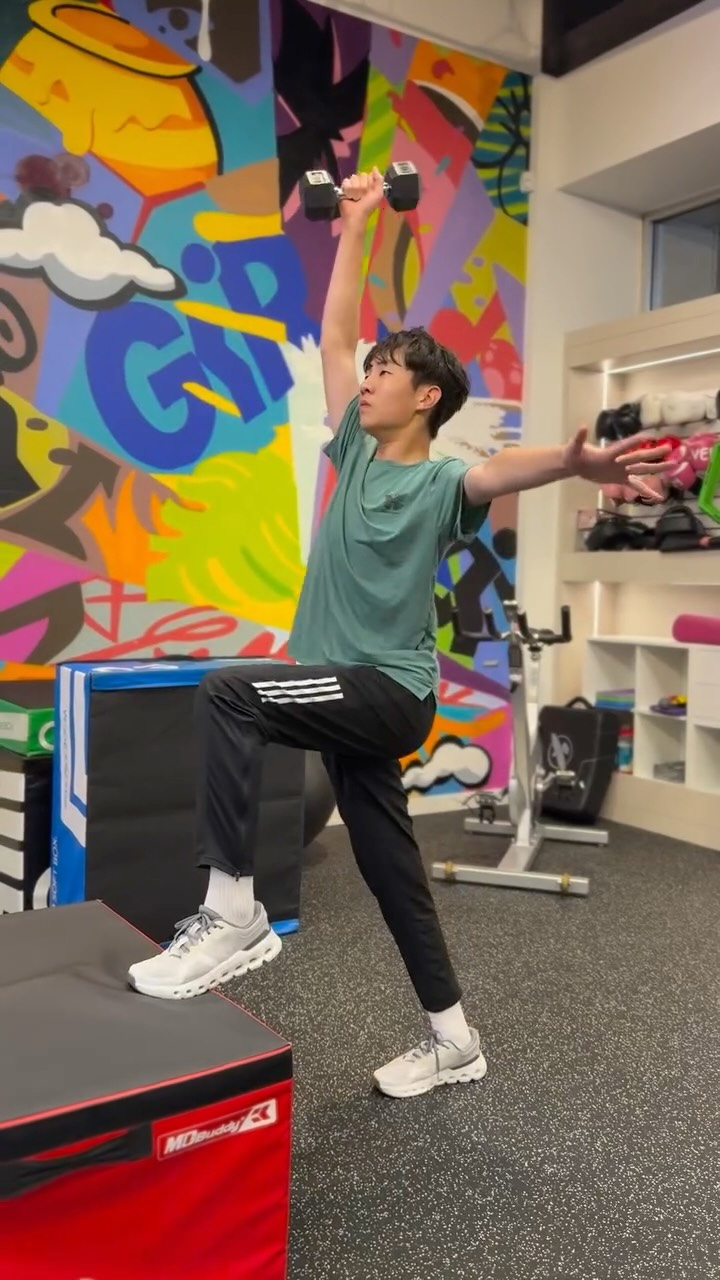 Consistent progress unlocks potential
@tristan.cuii
@premierroyalgolf_academy @maji_wang