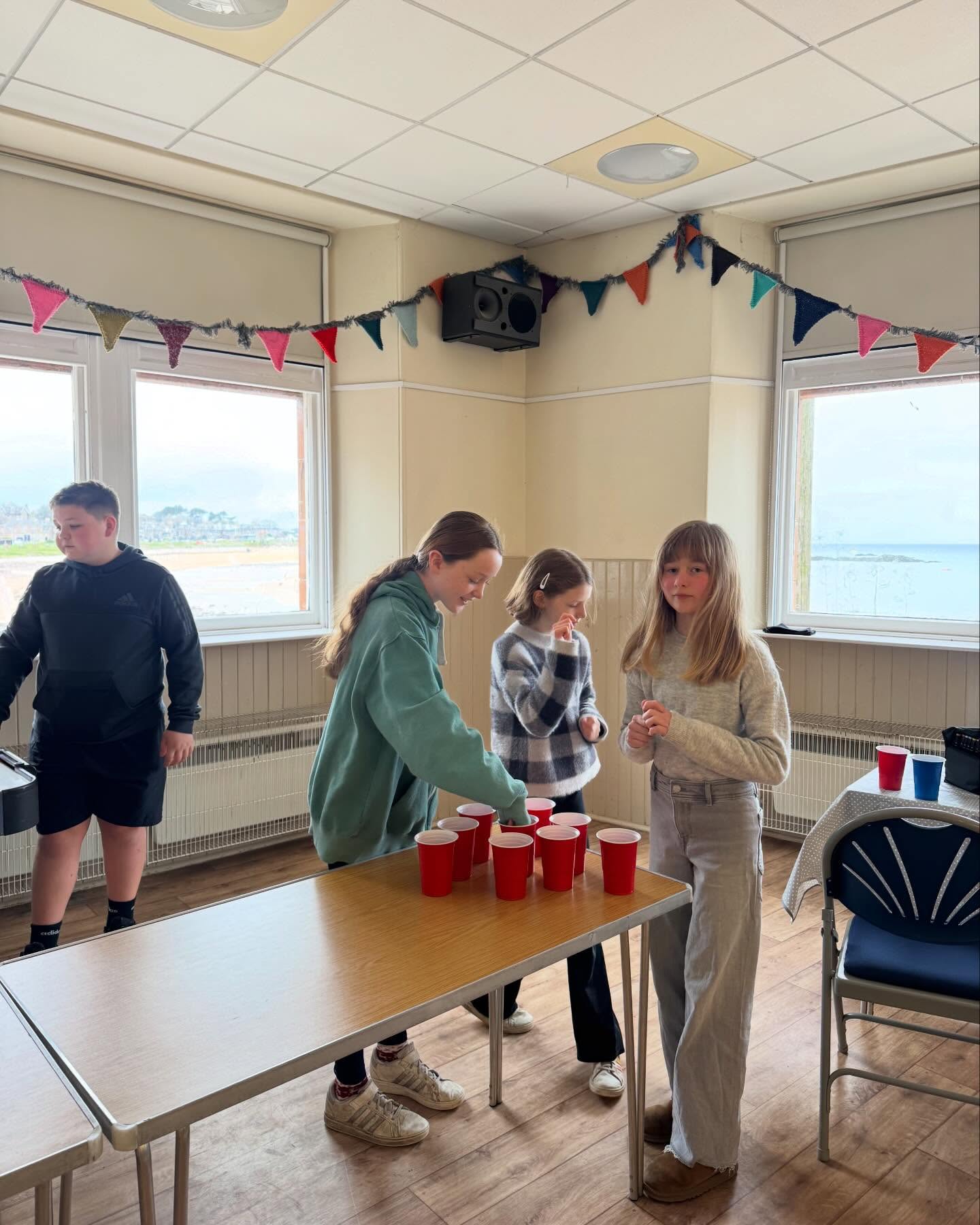 Chilled day at YP today! We had our P7 crew into for a bbq... however the weather said otherwise ☔️ so some games, a movie and burgers cooked in the oven it was!🍔🎬🥰