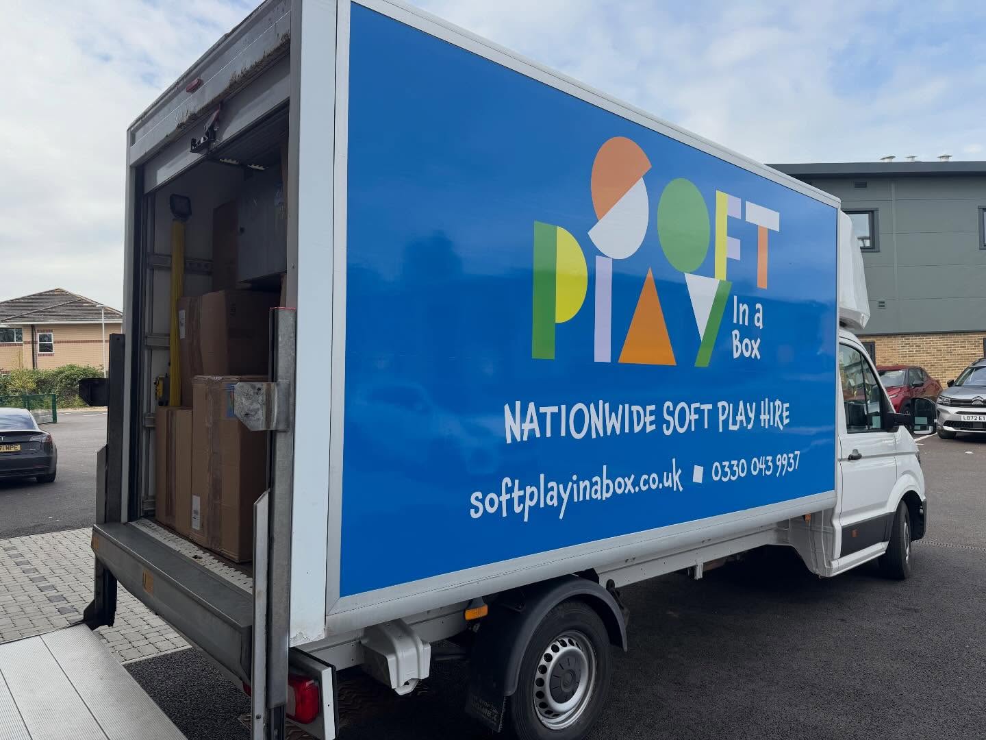 Locked and loaded!
First lorry load of the week heading out across the country. ššš
More to follow on what is yet another record week!
www.softplayinabox.co.uk
#softplayhire #softplayhireuk #softplayhirelondon #softplayhirekent #softplayhirehampshire