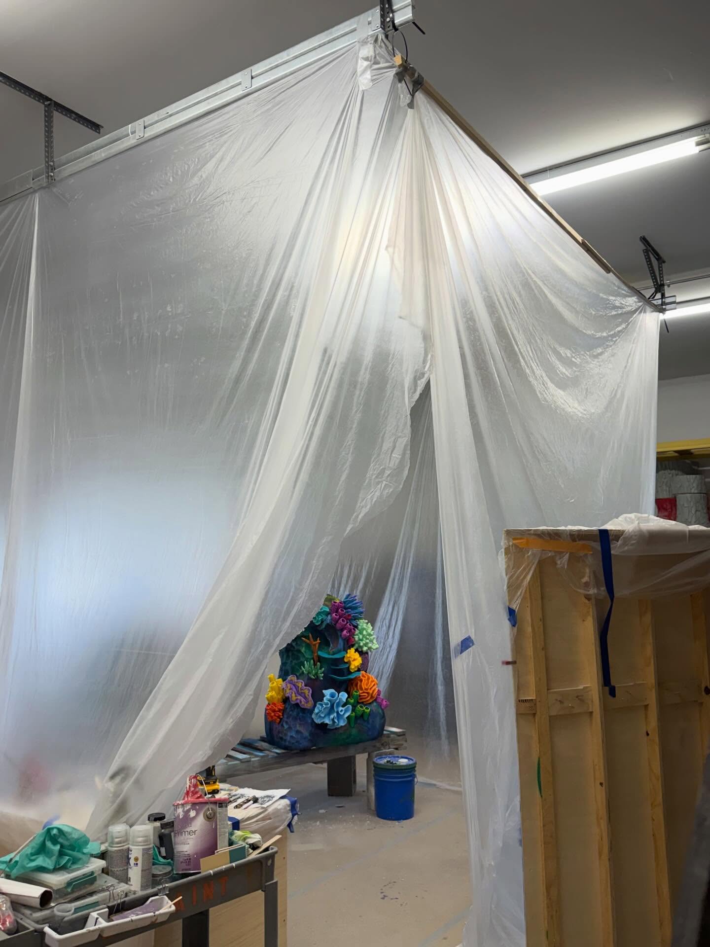 Step inside… creating “clean rooms” in the workshop helps keep things contained and dust free. Working on our coral reefs a bit more and sealing things in place. 🪸🪼🦀
#props #set #photosession #backdrop #diy