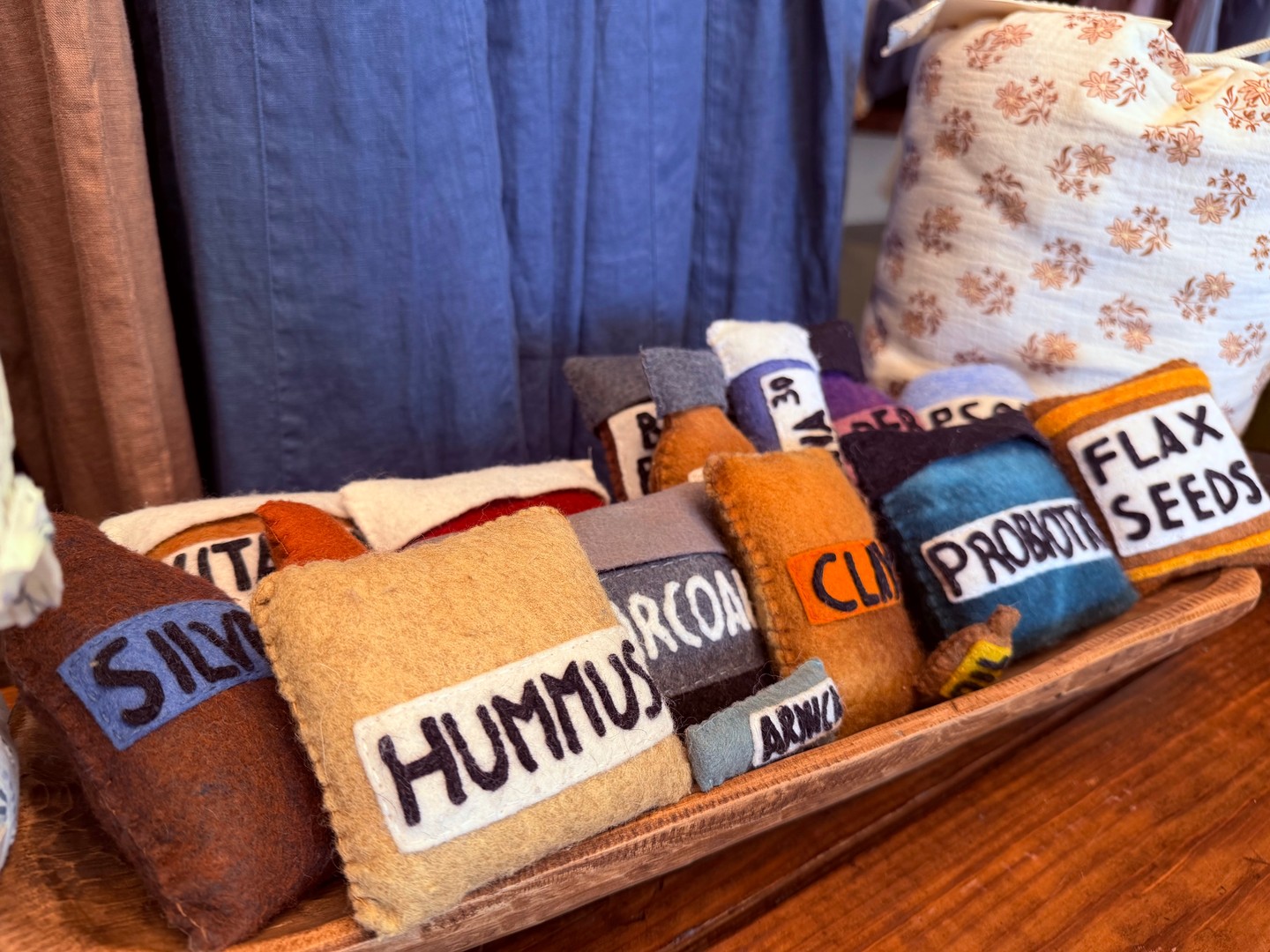 Imagination starts here. Soft, handcrafted play pieces designed to spark creativity, storytelling, and open-ended play - because the best toys are the simplest ones.
#SydasBoutique #ImaginativePlay #SimpleToys #ChildhoodUnplugged #PlayWell