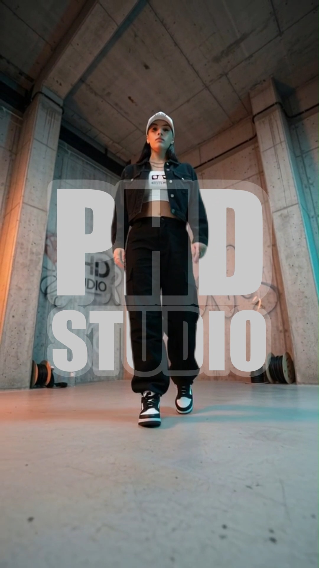 Não é só sobre postar.
É sobre como sua marca aparece.
Produção ruim gera percepção fraca.
Produção forte gera autoridade.
Vídeo.
Áudio.
Estratégia.
Tudo conectado pra fazer você vender.
Se sua marca não chama atenção…
alguém já está tomando seu lugar.
PHD Studio.
#audiovisual #marketing #branding #conteudo #video #negocios #empreender #criatividade #estrategia #producao #phdstudio