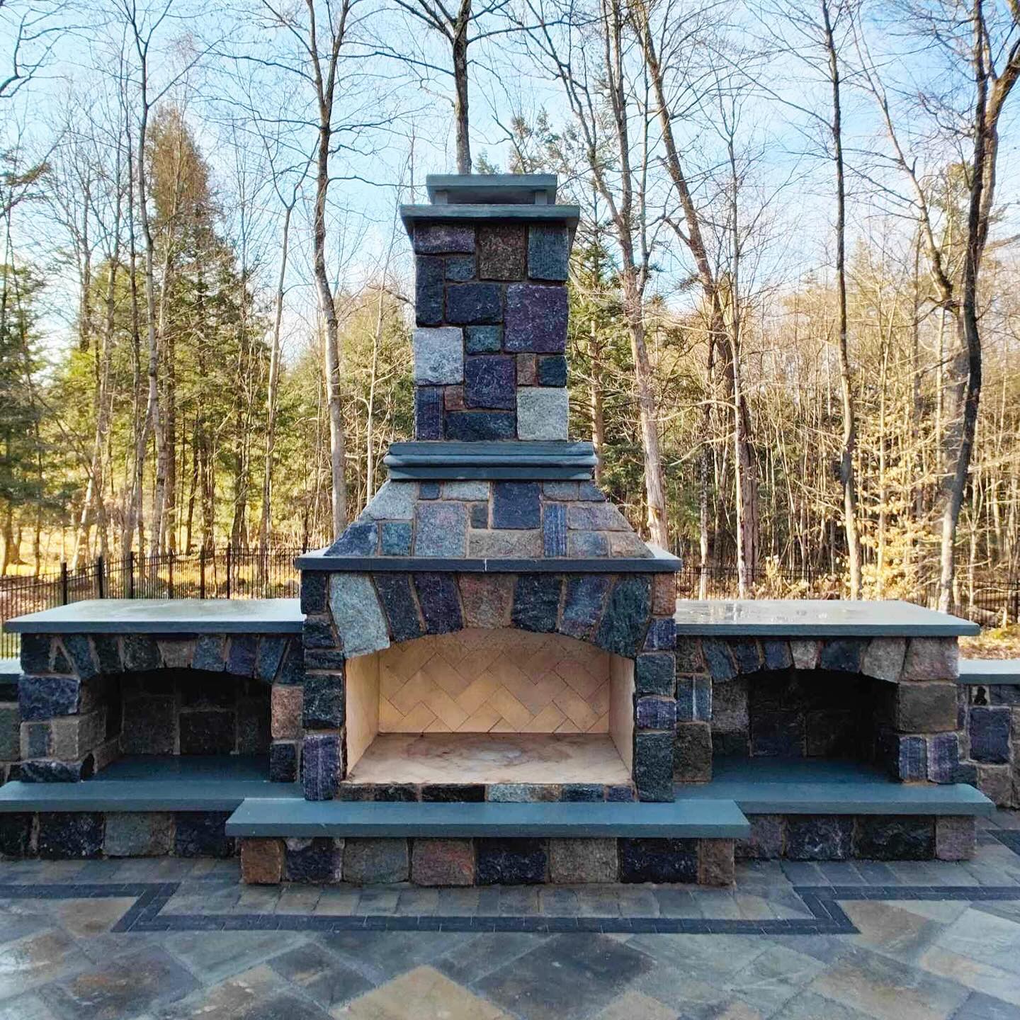 The photos cannot compare to the true essence of this project ! This project incorporates natural stone with creative design and craftsmanship!
Thank you to our vendors for coming through with the dynamic needs for this project. @belgardoutdoorliving @dagblock @truscapeslighting @techniseal @adirondackstone @saratogamasonary
And a big thanks to our team!
#veener #naturalstone #bluestone #hardscape #pergola #belgardpavers #exploresaratoga