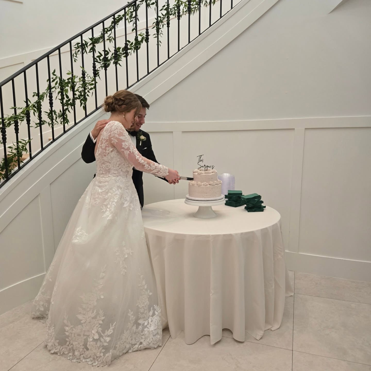 Ally & Bryan were our last wedding of 2024 and they planned an absolutely beautiful day. Every once in a while, I get to coordinate for a sibling of a previous couple and it's so special getting to see their families again and celebrate with them.