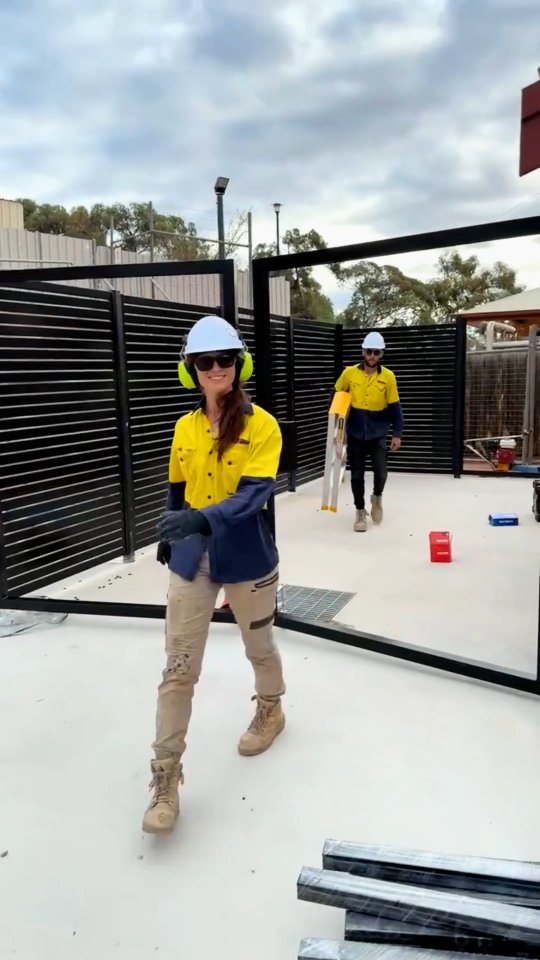 📍 Port Augusta
# Fencing
# Gates