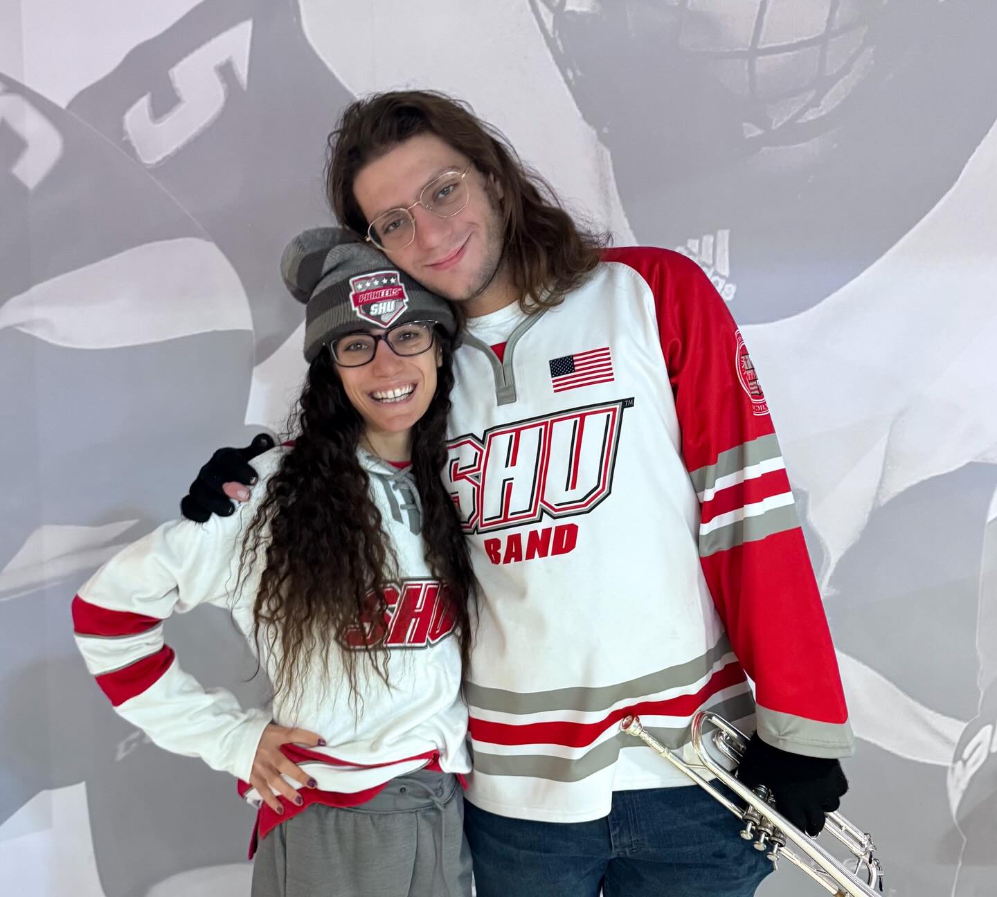 Happy National Siblings Day ❤️
Forever grateful for mine & the relationship we have. Forever his #1 fan/ supporter.
#nationalsiblingsday #family #famovereverything #blogger