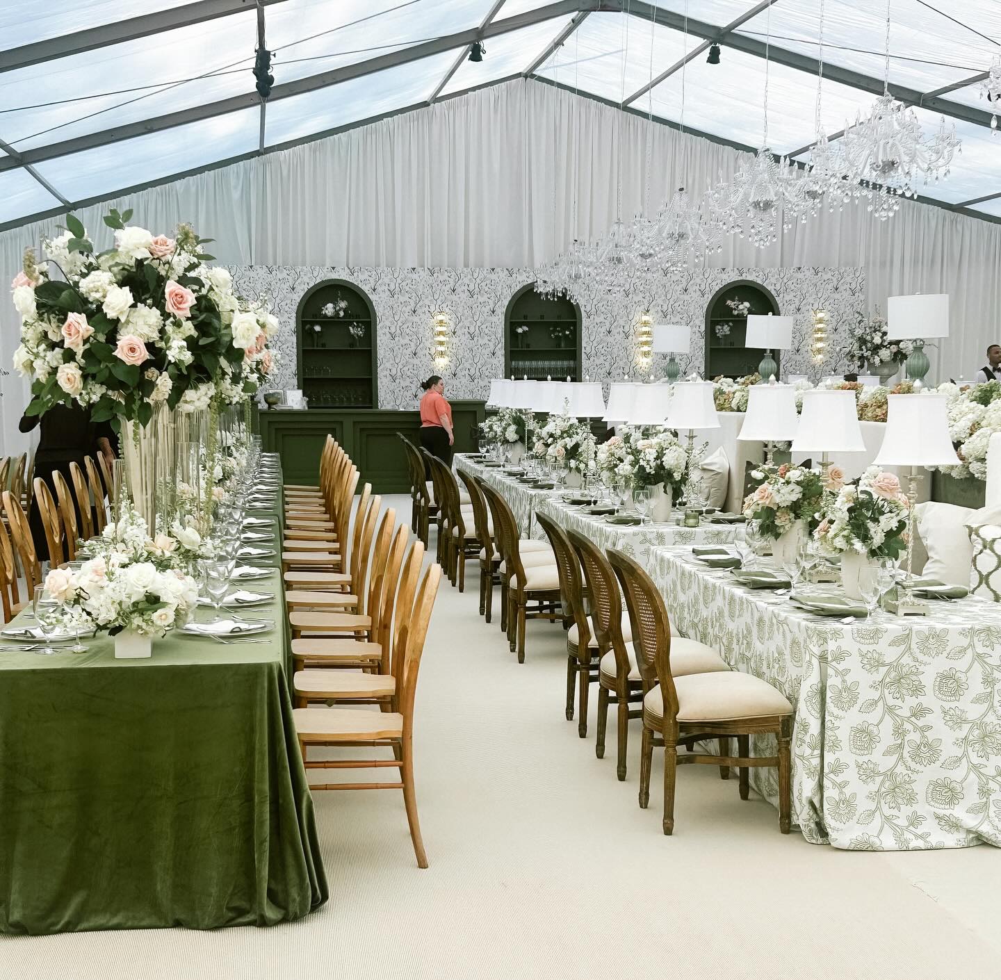 Every stunning event starts with the right foundation. Head over to our website to browse our linens and drapery collection — sorted by color, fabric, size, and product so you can find your perfect look faster!
Planning: @studio08events
Linens & Drapery: @partytables_linensanddrapery
Floral Design: @wildflowers_fairhope
Rentals: @portcityrentals
#EventDesign #EventDrapery #EventLinens #RealWeddings #LinkInBio