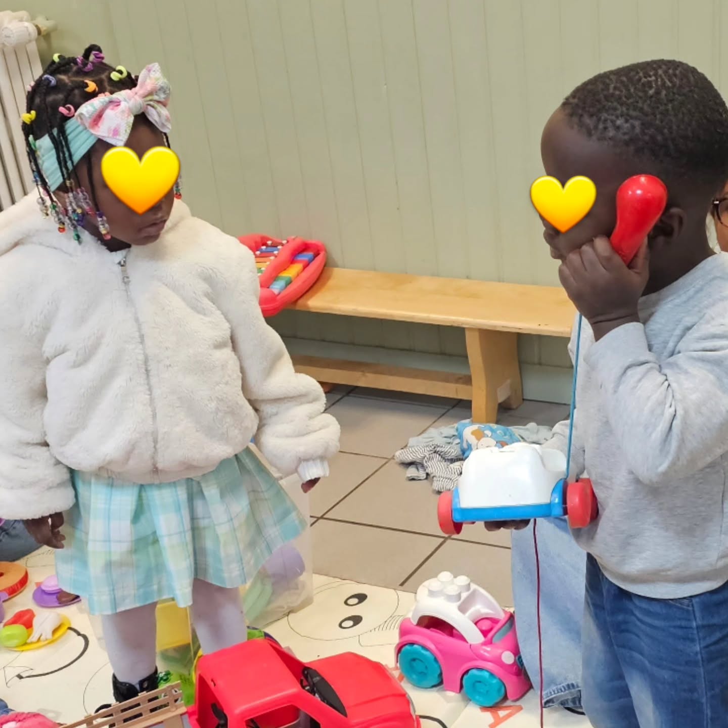 💛Some pictures of last community kitchen!
Thank you @stcparis for the amazing volunteers! And for @aupimpactclub to create amazing memories with the children!
We hope to see you all soon!