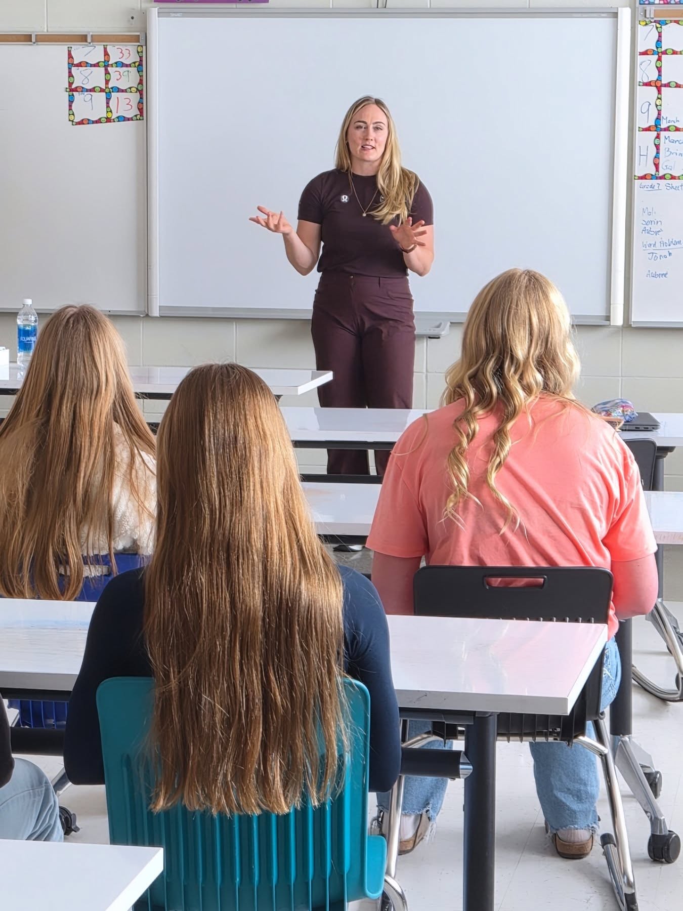 Earlier this week I had the opportunity to spend time with the students at Neerlandia Christian School, sharing my sport and faith journey.
In assemblies and classroom visits we talked about what it means to pursue something "Greater Than Gold". Because while goals matter and chasing gold pushes you, the true gift isn’t just the outcome… it’s who you become along the way! The discipline, resilience, character, and faith that’s built in the process is what lasts far beyond the field of play. 🥇
******
🗓 If you’re looking to bring a message like this to your school, team, or organization, I’d love to connect. Send me a message or email to book.
#sleighallday #greaterthangold