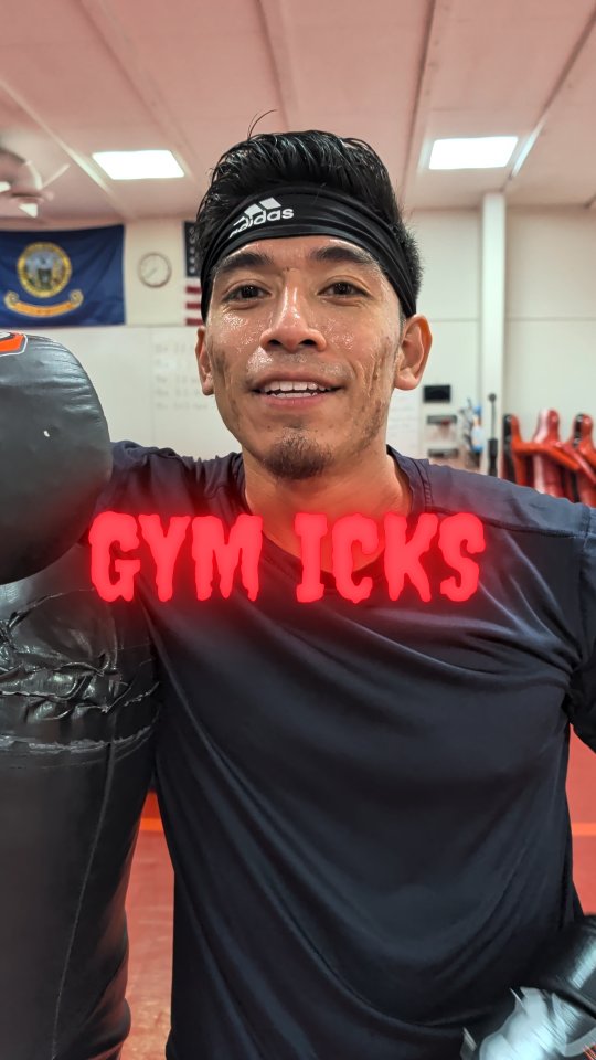 GYM ICKS 🤮 Sweat was trending 😅 What's yours ⁉️⬇️