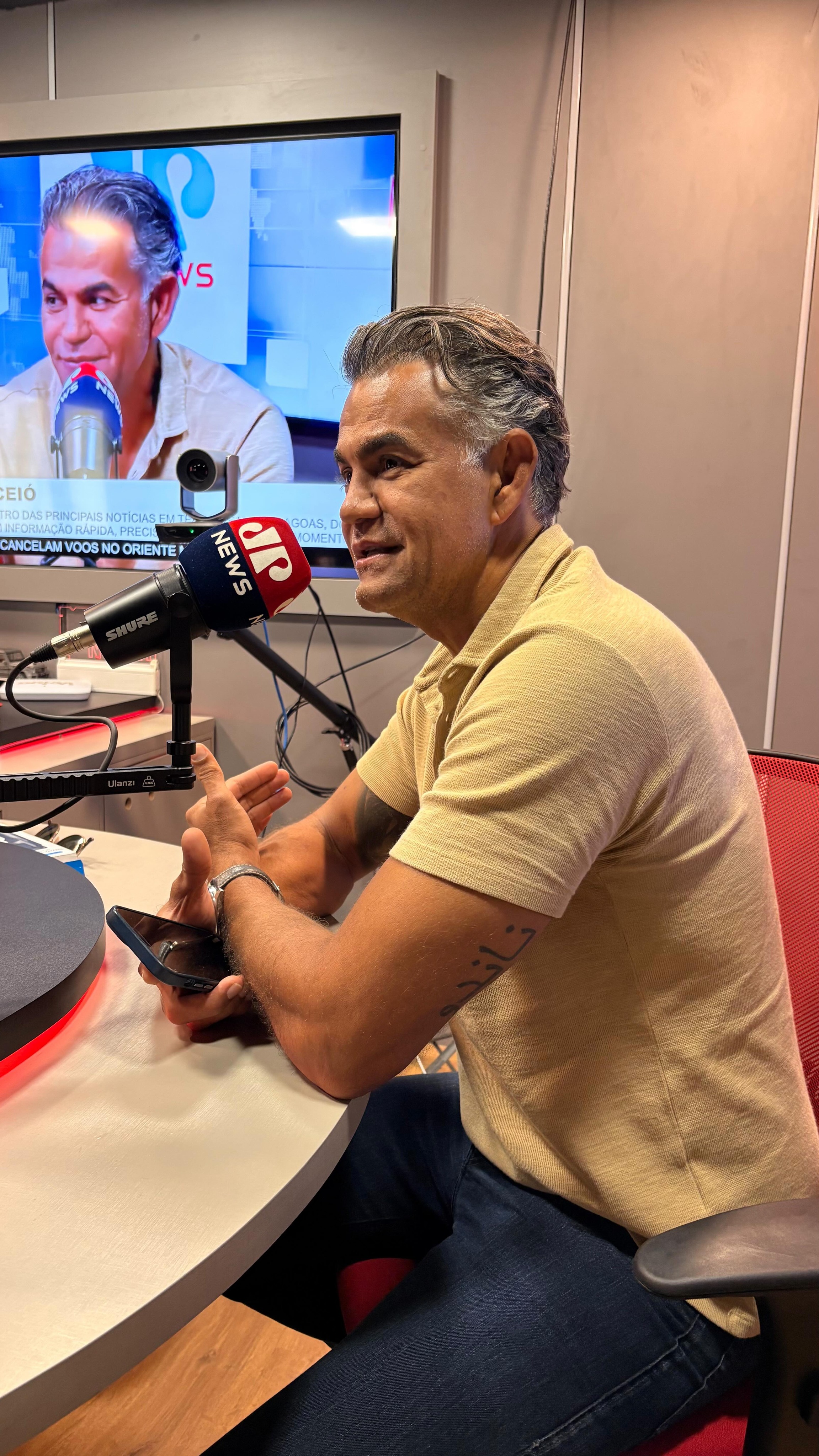 NO AR | Maceió Restaurant Week 6ª edição.
Idealizador do projeto no Brasil, Fernando Reis, concede entrevista à rádio Jovem Pan.
Aos ouvintes da emissora, ele revela que a edição deste ano começa amanhã (10) e segue até o dia 10 de maio, nos melhores restaurantes da cidade.
Confira outras informações no perfil @restaurantweekbrasil.
#algomais #assessoriadeimprensa #jovempan #maceio