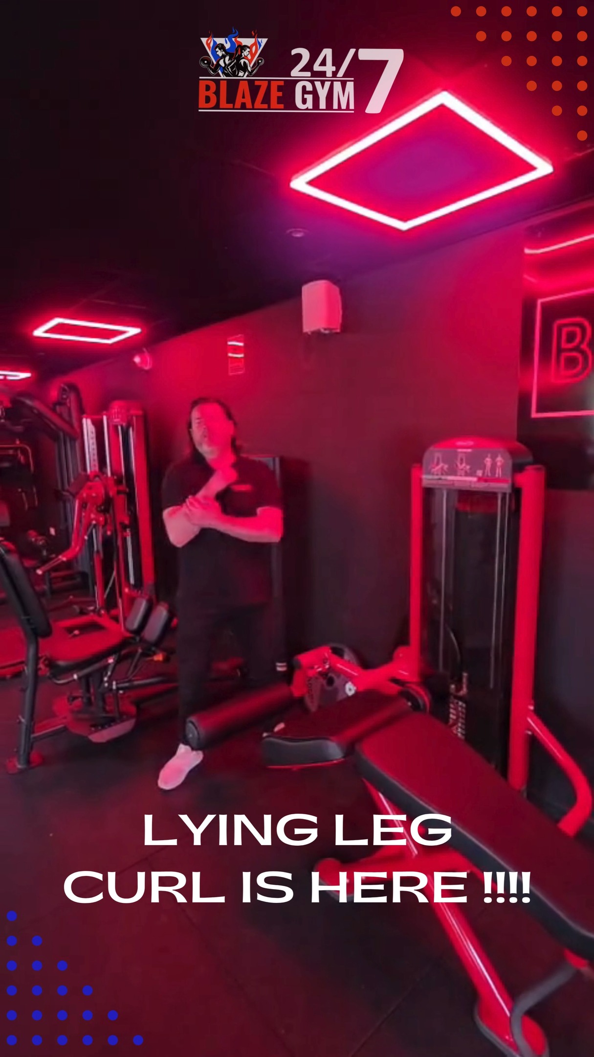 Our new Lying Leg Curl is now here!!! We had @panattaofficial themself here on install day to give a full demo on how to get maximum results from it! 👊
More quality kit coming in thanks to all your support. This is all part of our latest refurb… and we’re not done yet 👀
More videos dropping soon for the rest of the new equipment at @blazegyms