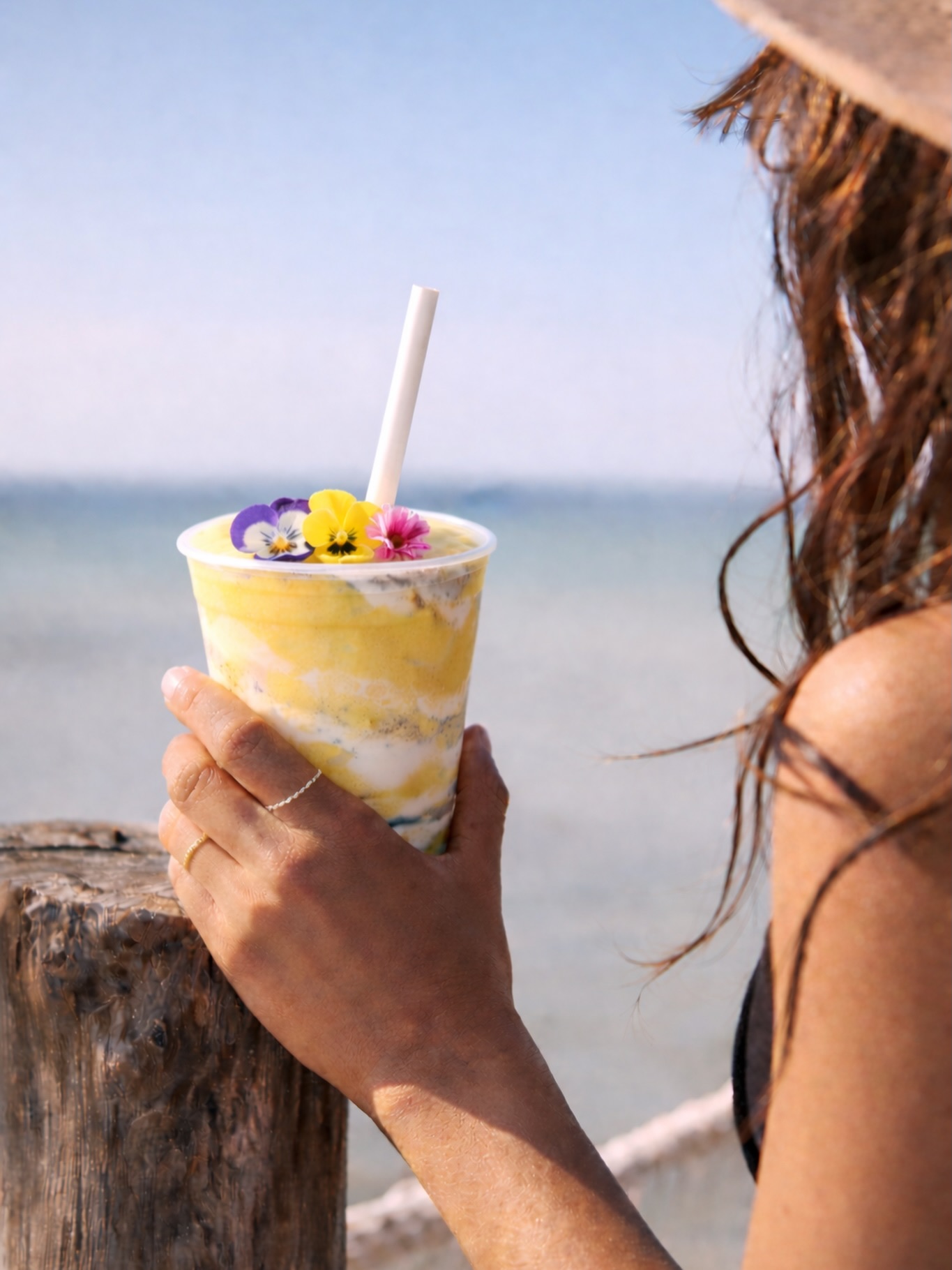 Say hello to our NEW and not so little friend… The Ginger Punch Smoothie 🍍✨
A silky blend of banana, mango & pineapple, finished with a zesty ginger twist for that feel-good immune boost.