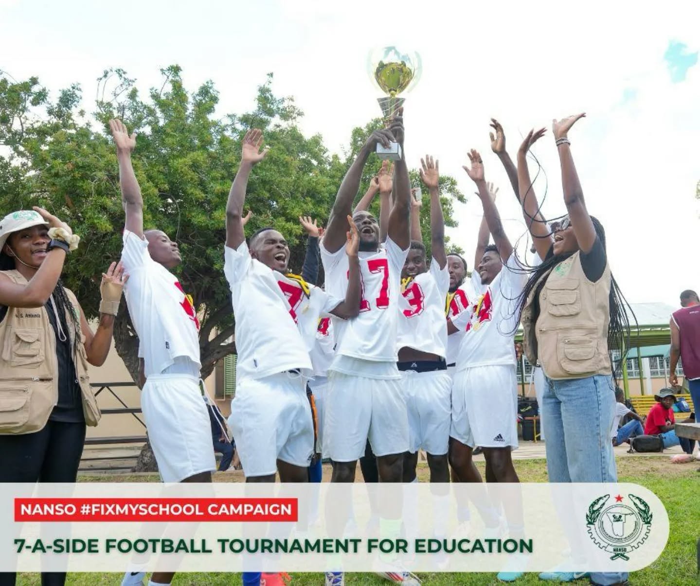 And that is a wrap on the NANSO #FixMySchool 7-A-Side Football Tournament! 🏆
Congratulations to all participating teams. Remember to #LosDieChoef off the pitch too.✊🏾💚