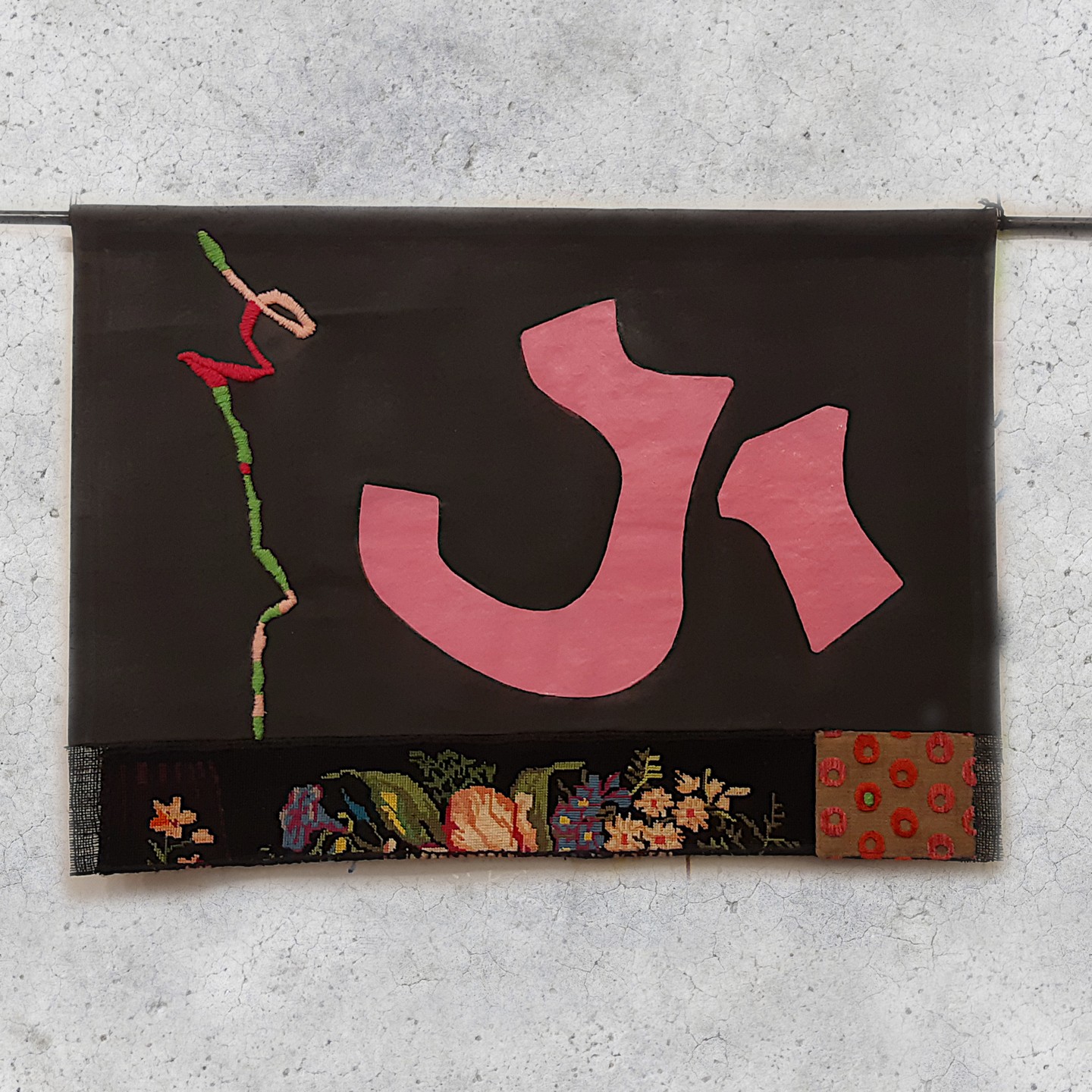 New painting
50x70
painting,embrodery,upholstery fabric
peinture,broderie,tissu d'ameublement
#newpainting #textil #embroderyart #comtemporaryart #contemporarypainter #kunstgalerie #violenceagainstwomen #femaleartist #künstlerin #textileartist #textileart #occitanie #embroiderydesign #embroiderycontemporary#adymontpellier #pfaffcreative