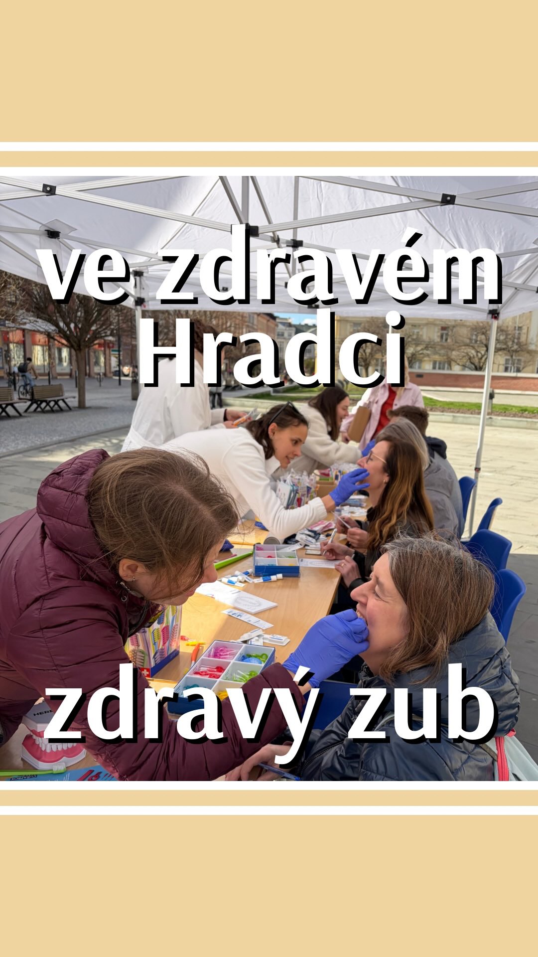 Střípky z letošního Zdravého zubu 😁.
Děkujeme všem Hradečákům za úžasnou atmosféru - bez vás by takovéhle skvělé preventivní akce neměly smysl 💙.
Velkou pochvalu si zaslouží i všichni zúčastnění studenti a samozřejmě náš hlavní sponzor @curaproxcz 🙌.
Díky, že můžem 🪥.