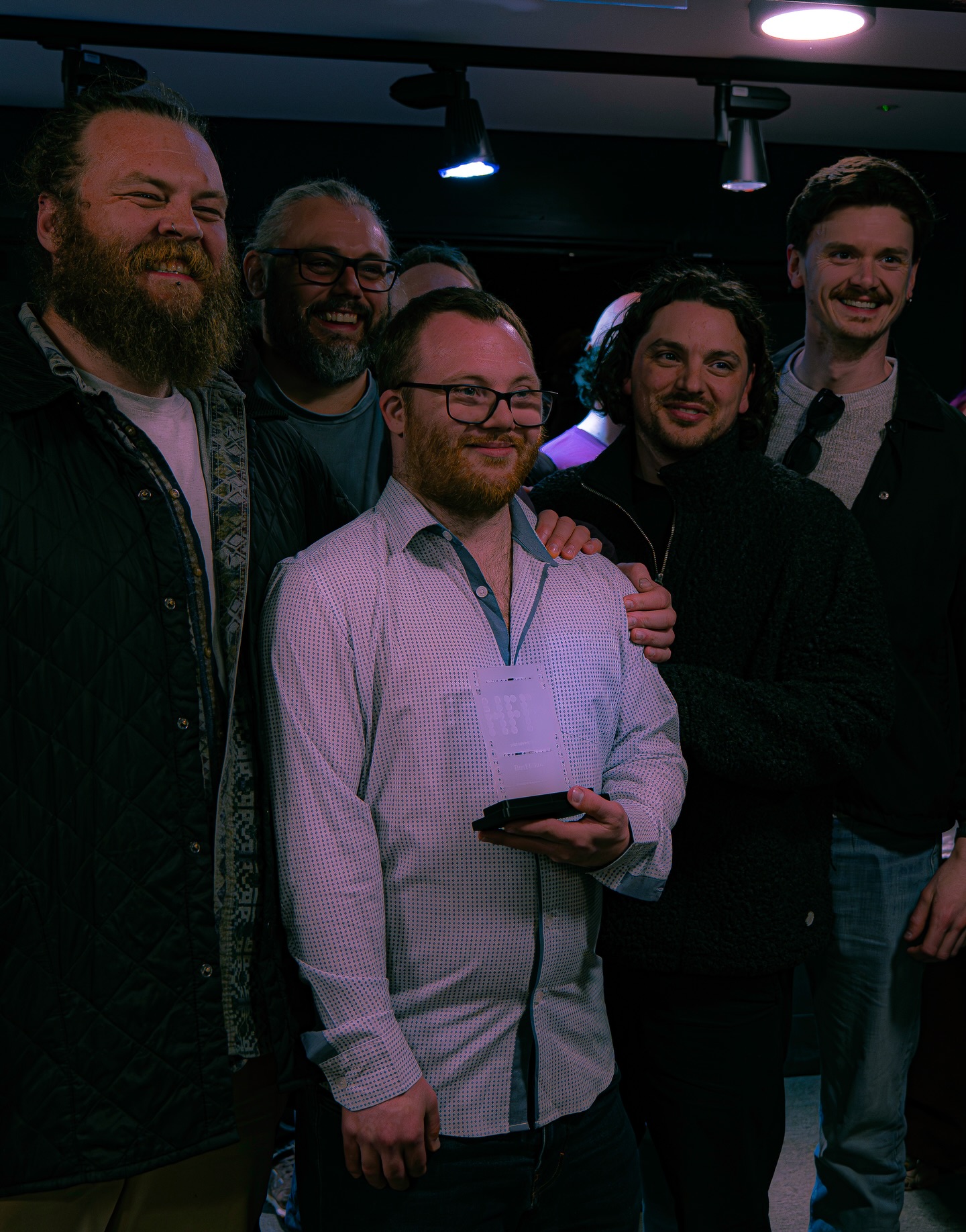 some more pics from Friday Night ! ⭐️
On Friday night we screened our Medium and High budget films as well as special screening of @shesthehemovie which was supported by @protectscousedolls
Both evenings were also supported by the Programmer from @lmauniofficial
Photos by @tayatinsleyphotography