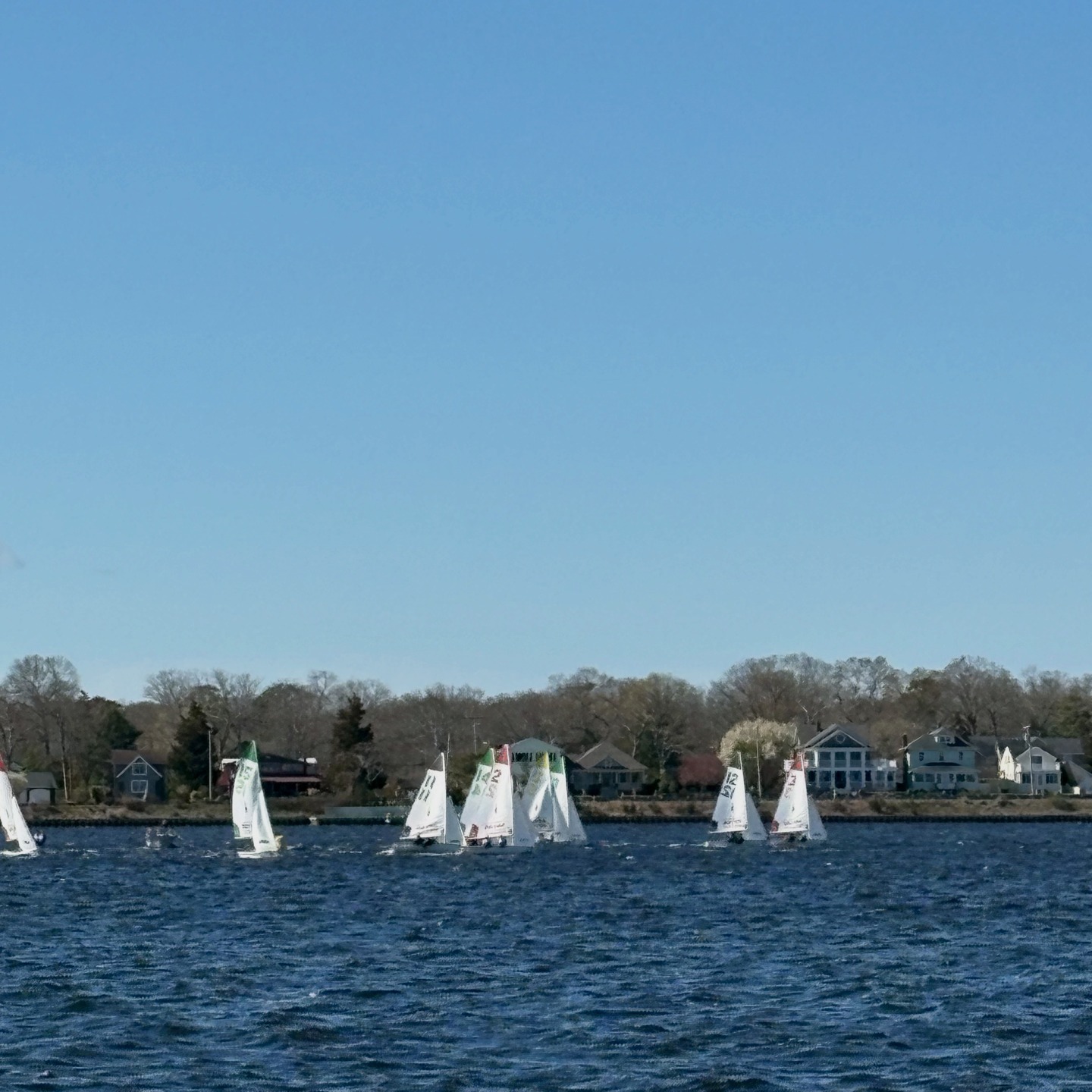 �The Summit Varsity Sailing Team took to the waters of Toms River this weekend for the NJISA Spring Fleet Championship. The team was 6th overall in the state with some incredible races including a first, and several other top three finishes. The team will be sailing in Perth Amboy on Tuesday and then the girls will return to Toms River on the 25th for the NJISA Girls Championship.