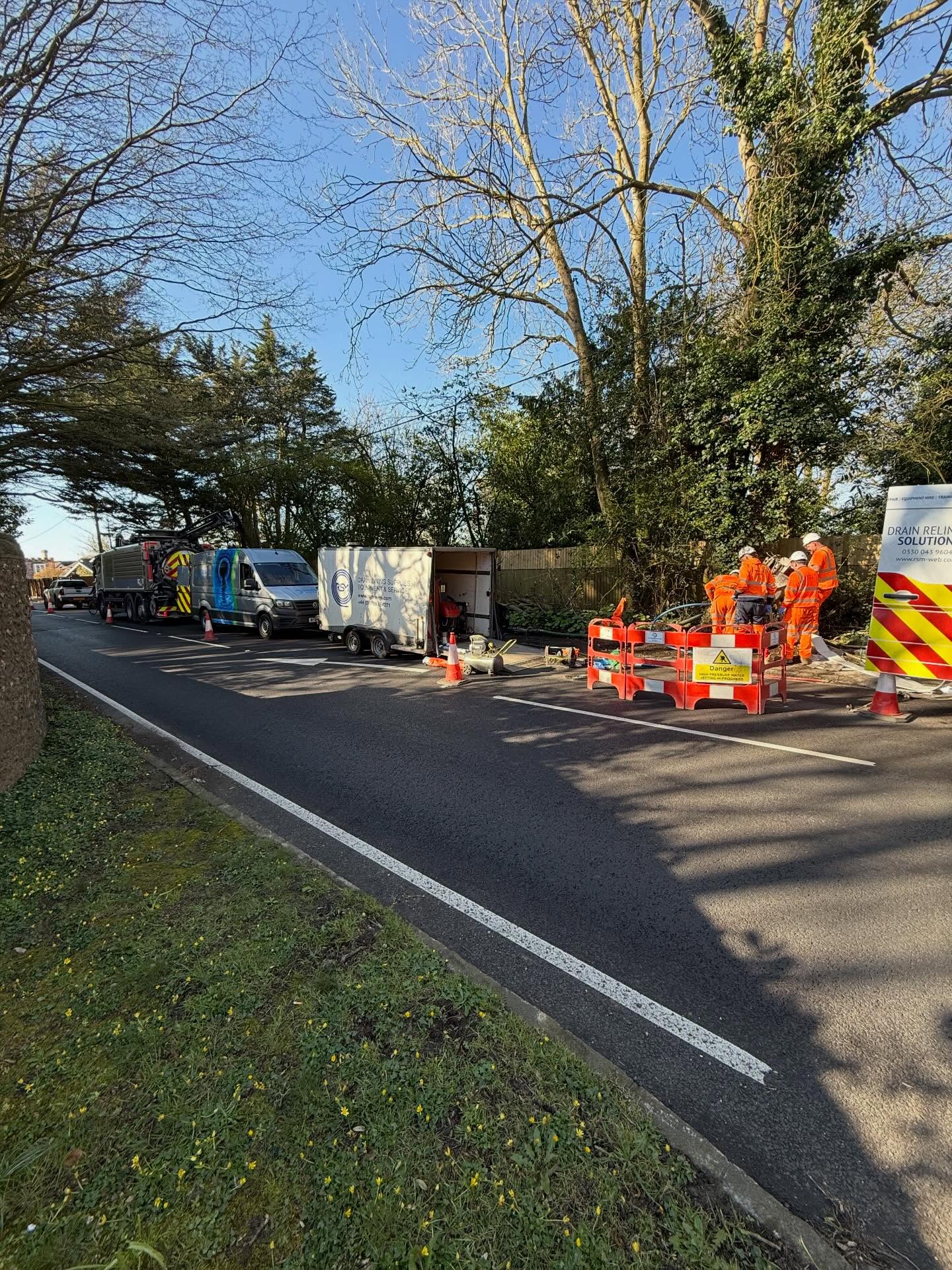 A very busy few weeks for our teams, moving from one project to the next and successfully delivering the following:
397m of DN150 liner
242m of DN225 liner
20 CIPPs
328m of root cutting
10 connections reopened
Pre-cleaning
CCTV surveying
Post-completion Wincan reports issued to the client.