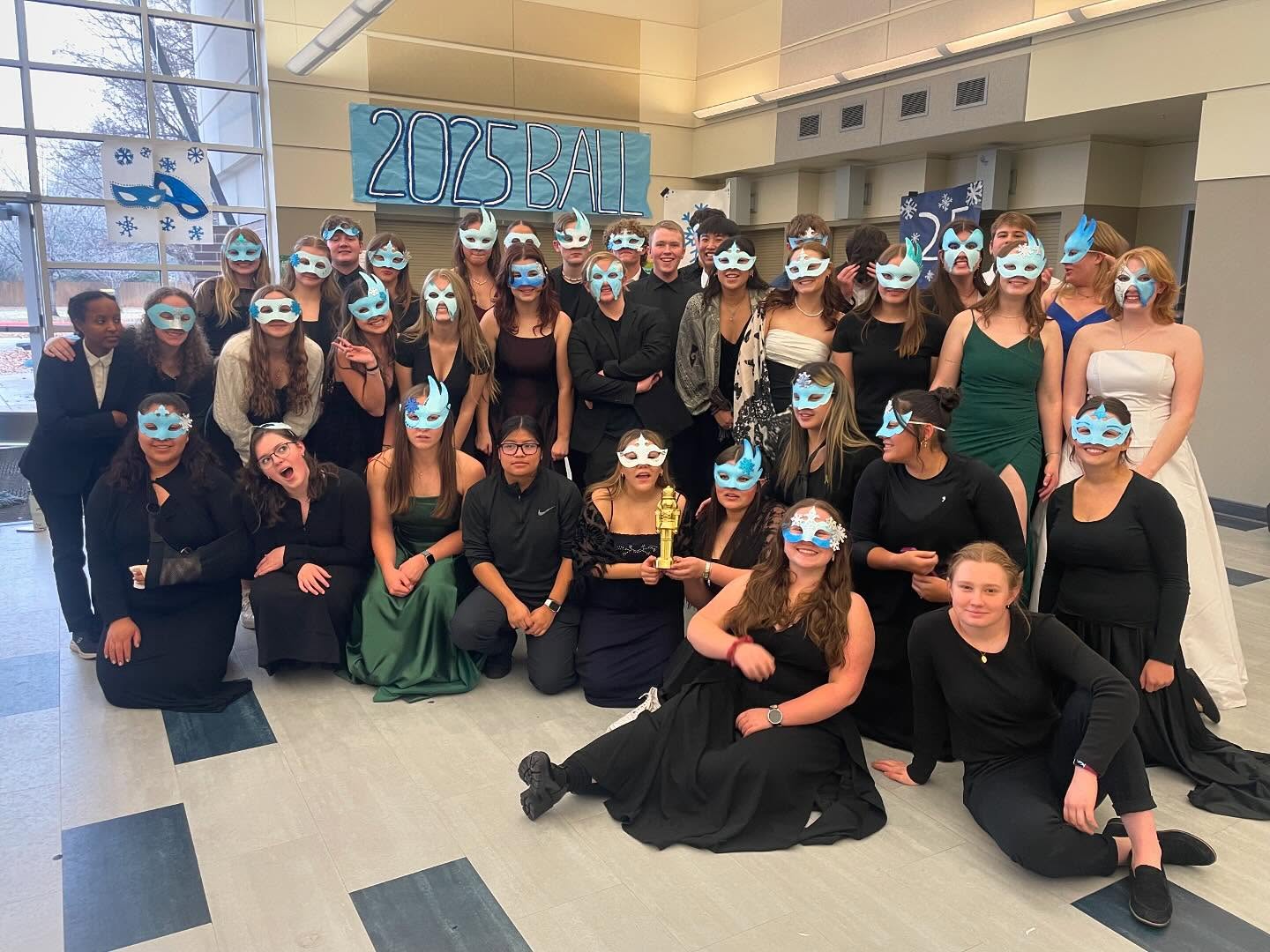 Shoutout to our Student Council for putting on a wonderful winter pep assembly, and congrats to our 2024 winter champions, the Class of 2025!