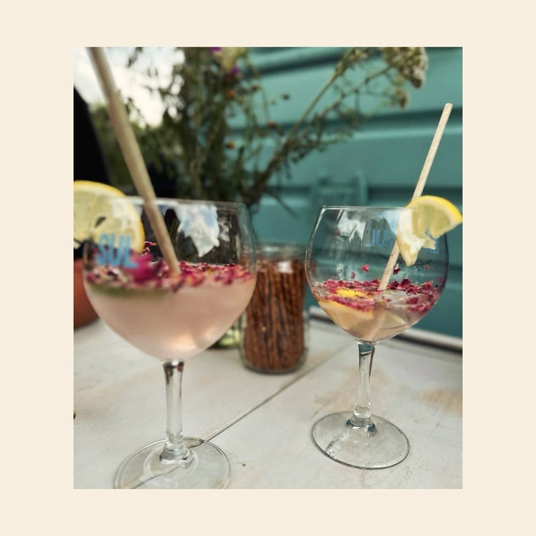 Sommer 2024 🌞⛱️🍉 #rosenlimo #mobilebar #mobilekaffeebar #ginbar #aperolspritz