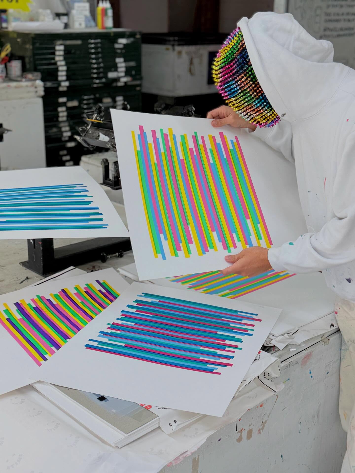 So many colours! Just one layer to go to bring this screenprint of London’s Big Ben to life. Inspired by one of my fave artists Bridget Riley that I’ve loved since a kid at school #BigBen #LondonArt #printmaker