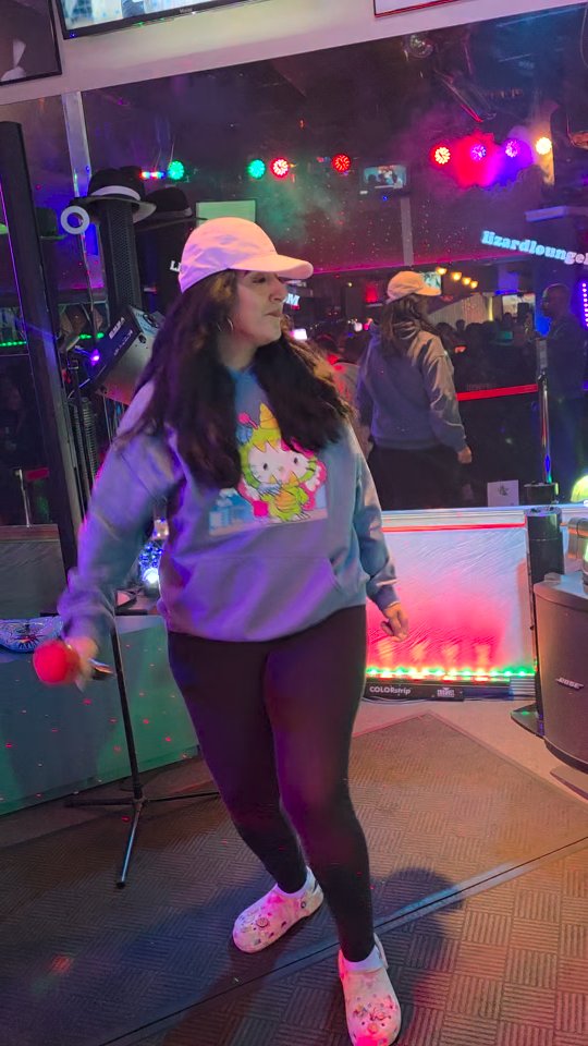 It's FriYay! @lizardloungeli